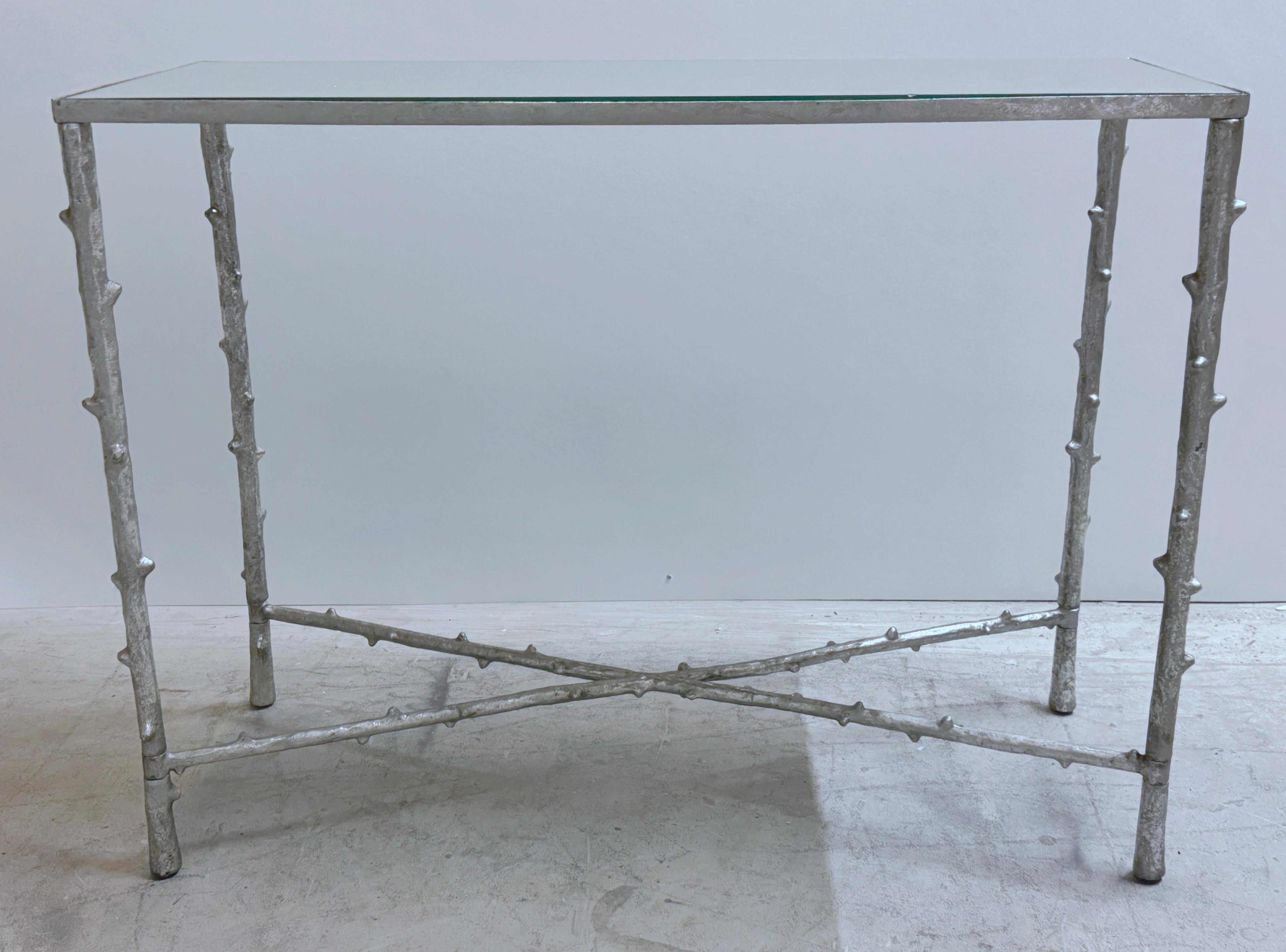 Mesa Consola Vintage de Faux Bois en Hoja de Plata con Tapa de Espejo Metal en venta