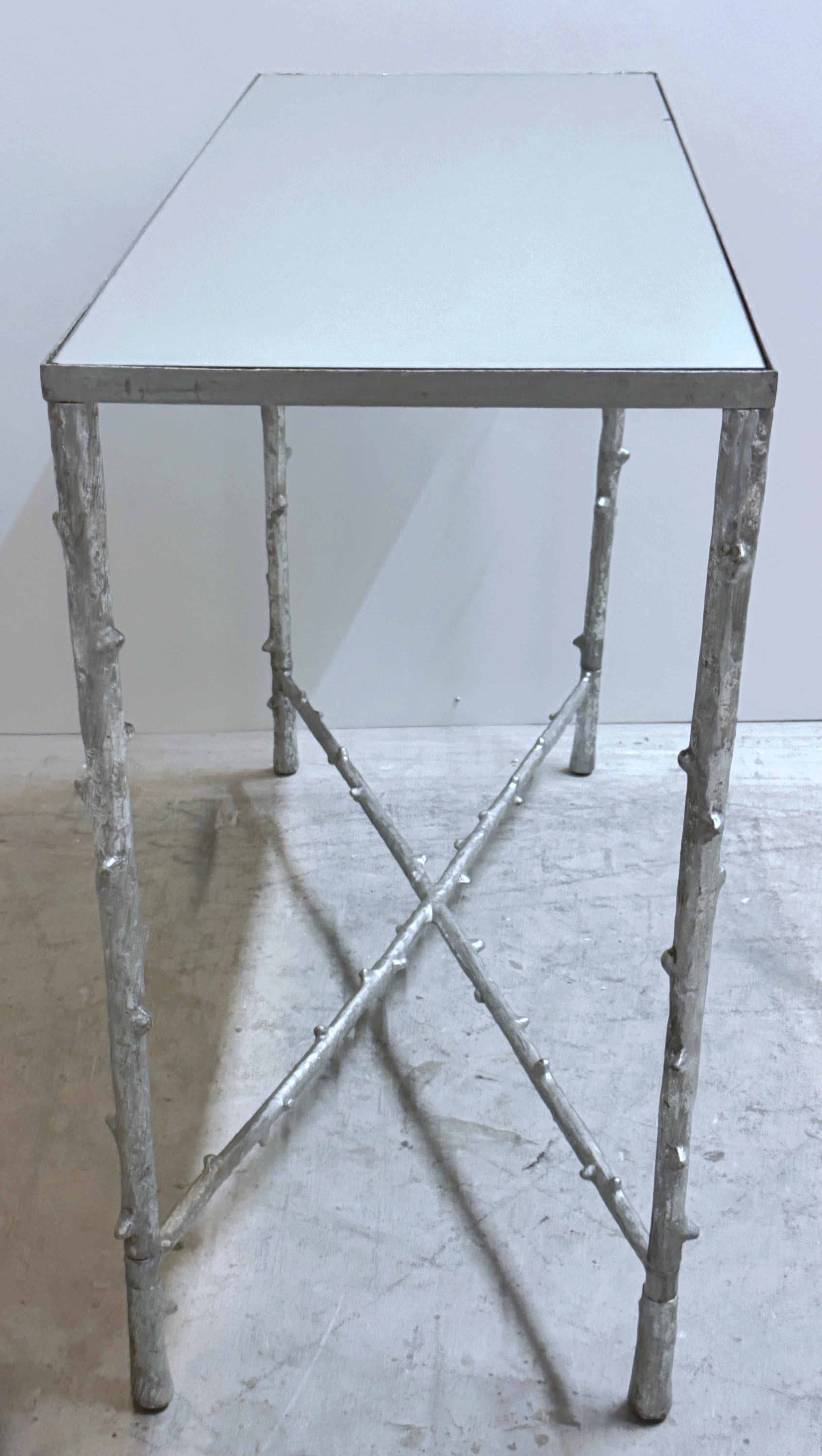 Mesa Consola Vintage de Faux Bois en Hoja de Plata con Tapa de Espejo en venta 2