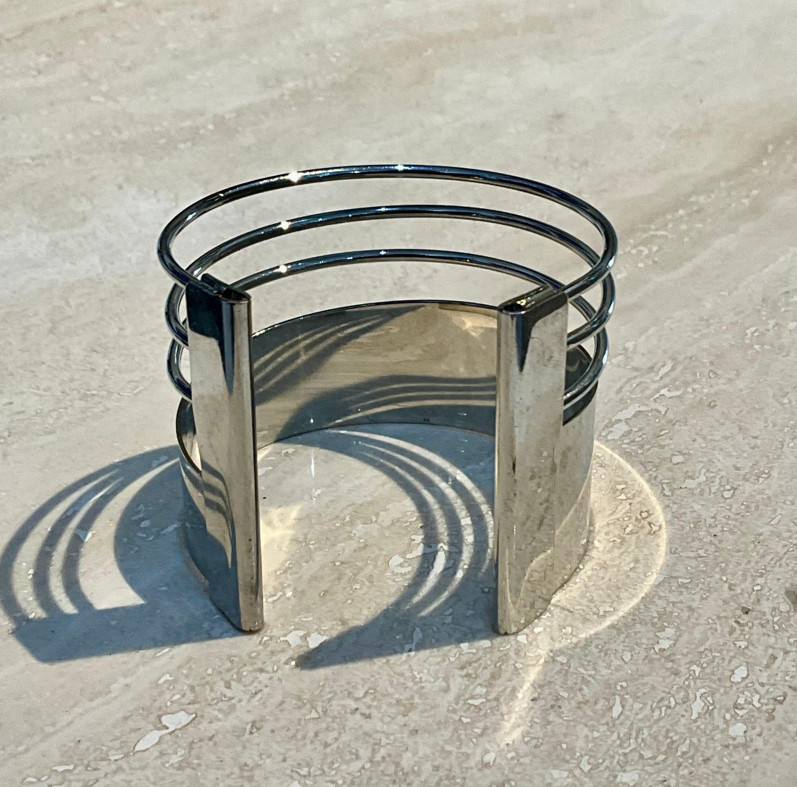 Vintage Silver Minimalist Adjustable Cuff Bracelet For Sale 1