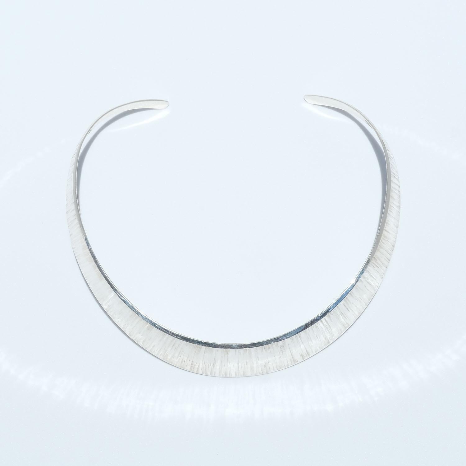 Vintage Silver Neck Ring by Alton Made Year 1973 For Sale 6