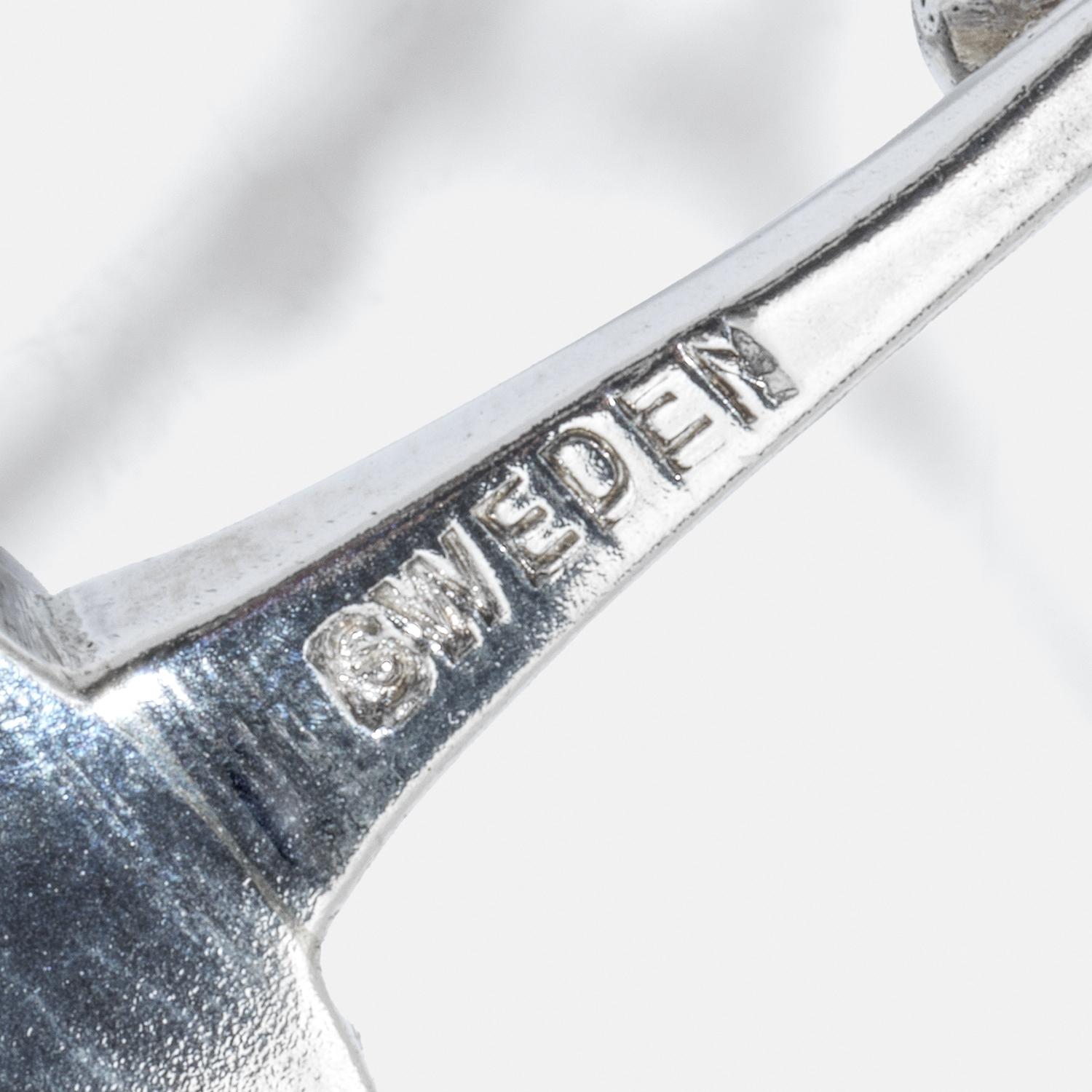 Vintage Silver Neck Ring by Bengt Liljedahl and Pendant by Ove Bohlin Made 1966 For Sale 3