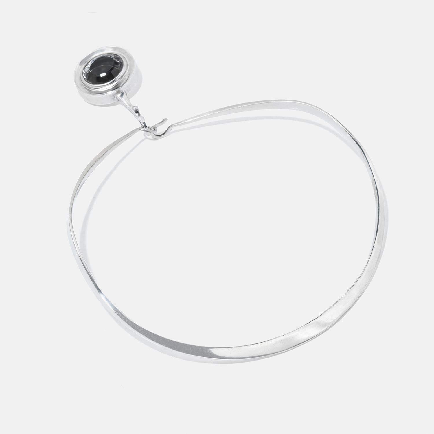Oval Cut Vintage Silver Neck Ring by Bengt Liljedahl and Pendant by Ove Bohlin Made 1966 For Sale