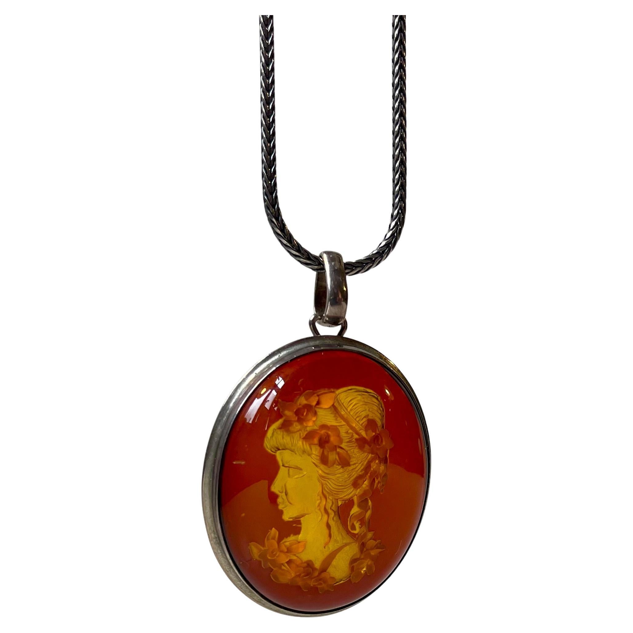Vintage Silver Pendant Necklace with Baltic Reverse Honey Amber Cameo