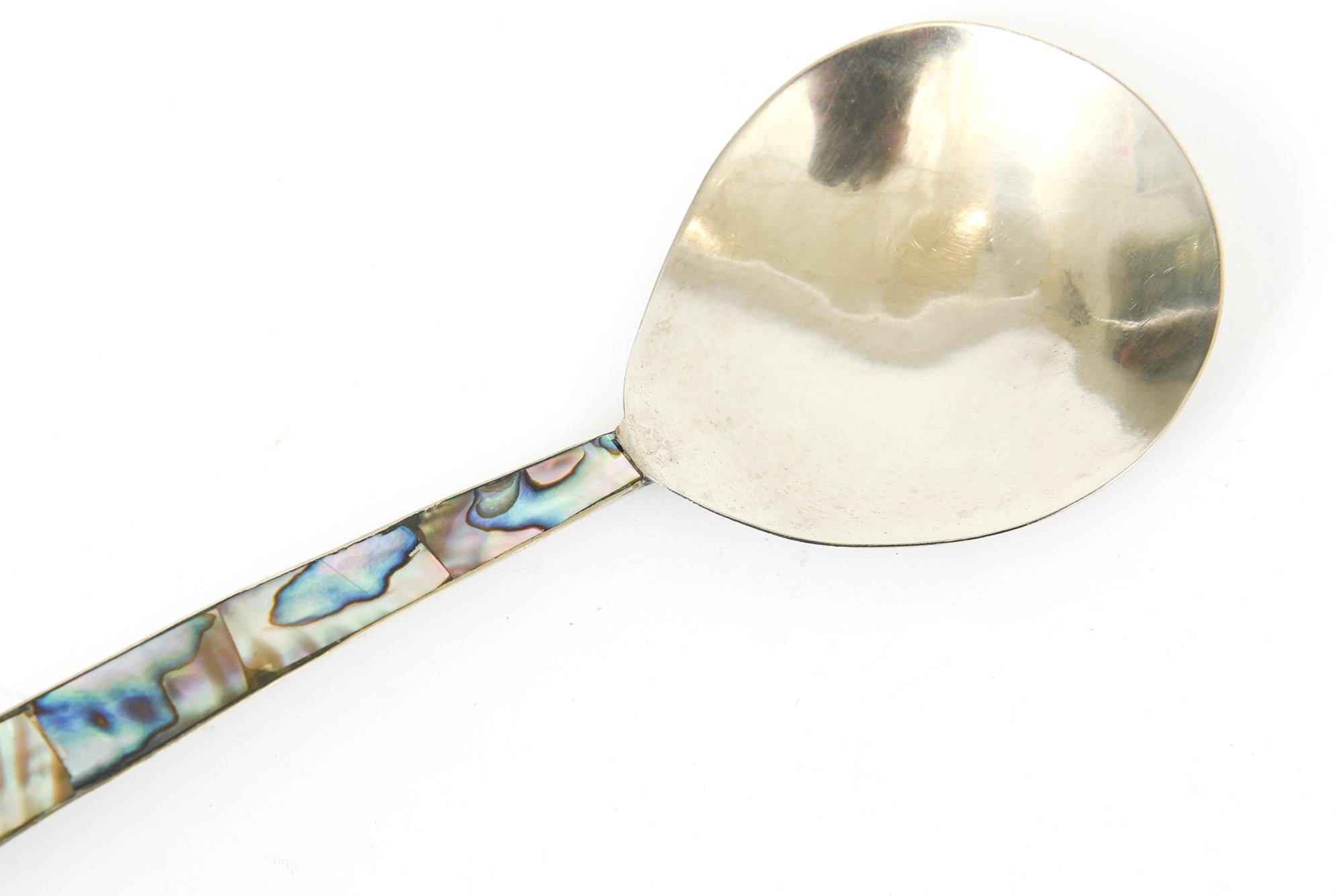 Fine XX secolo Forchette e cucchiai d'argento e abalone d'epoca, servitori per insalate in vendita