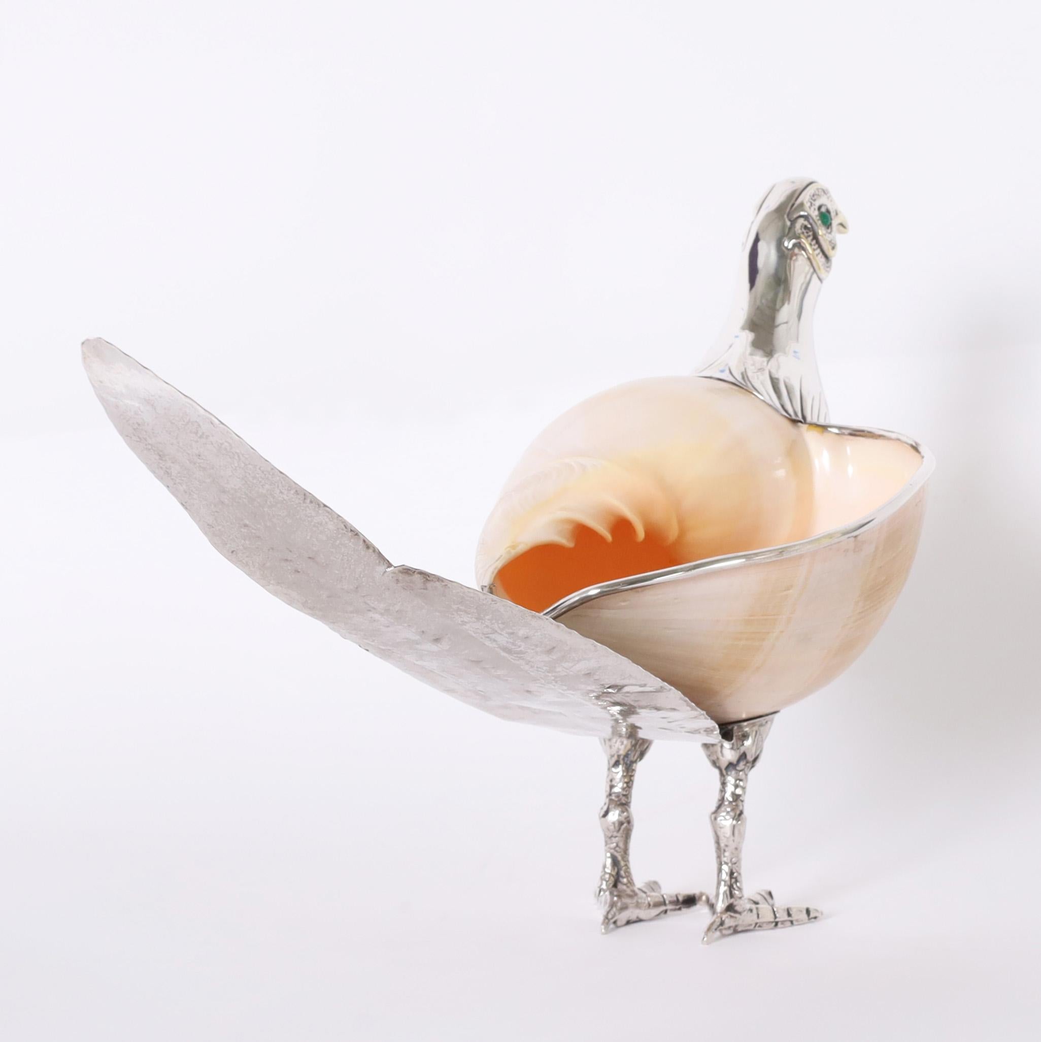 italien Sculpture d'oiseau vintage en métal argenté et coquillage de conque par Binazzi