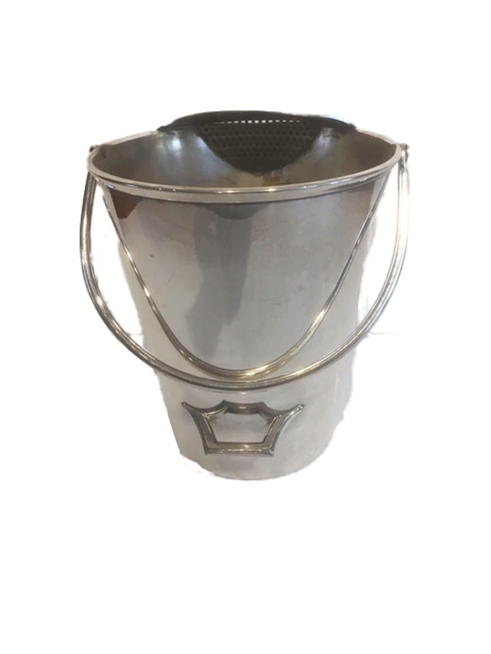 Versilberter Vintage-Cocktailkrug in Milchpail-Form, hergestellt für Gump & Co. (Beschichtet) im Angebot