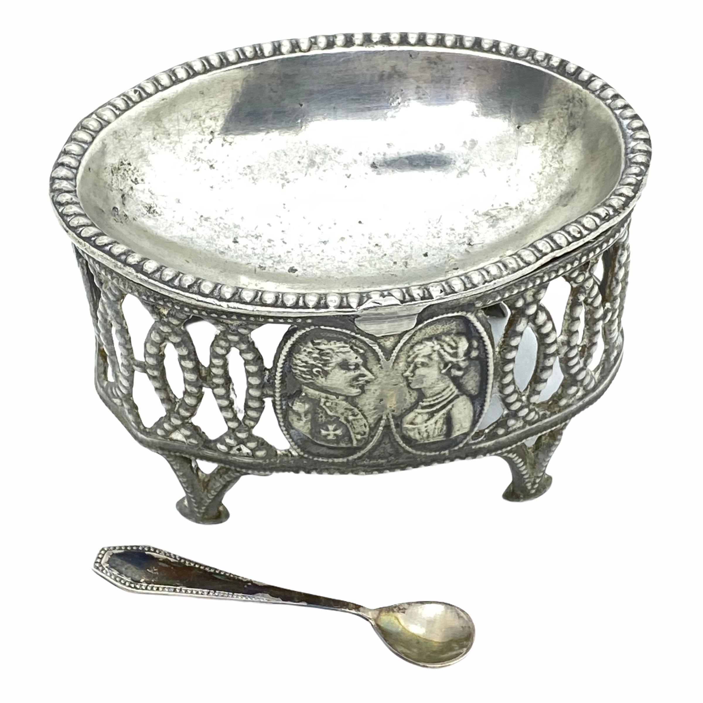 Gorgeous silver plated, 1880s small open salt or spice pot with a cute little spoon. Found at an estate sale in Vienna, Austria.