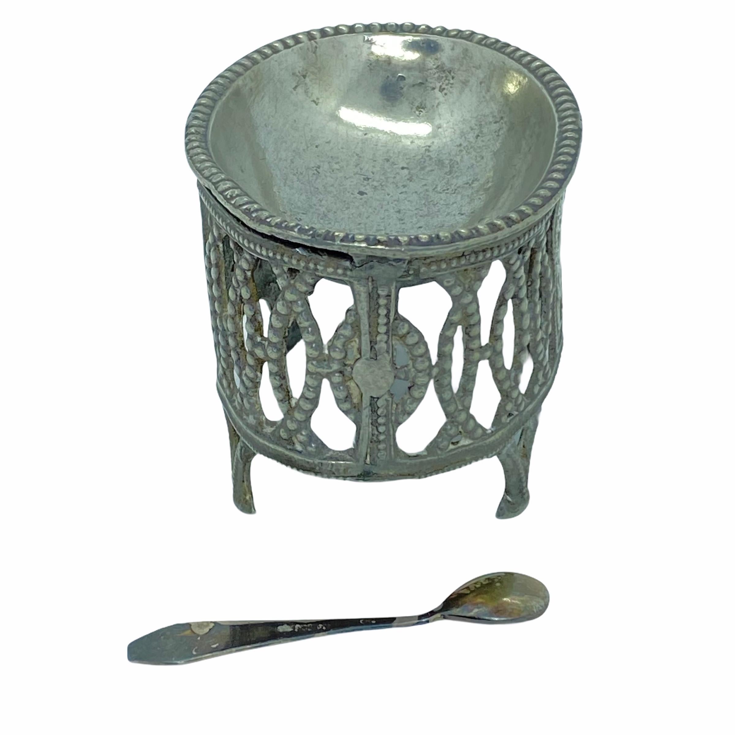 Late Victorian Vintage Silver Plate Open Salt Pot Catchall, 1880s, Germany or Austria For Sale