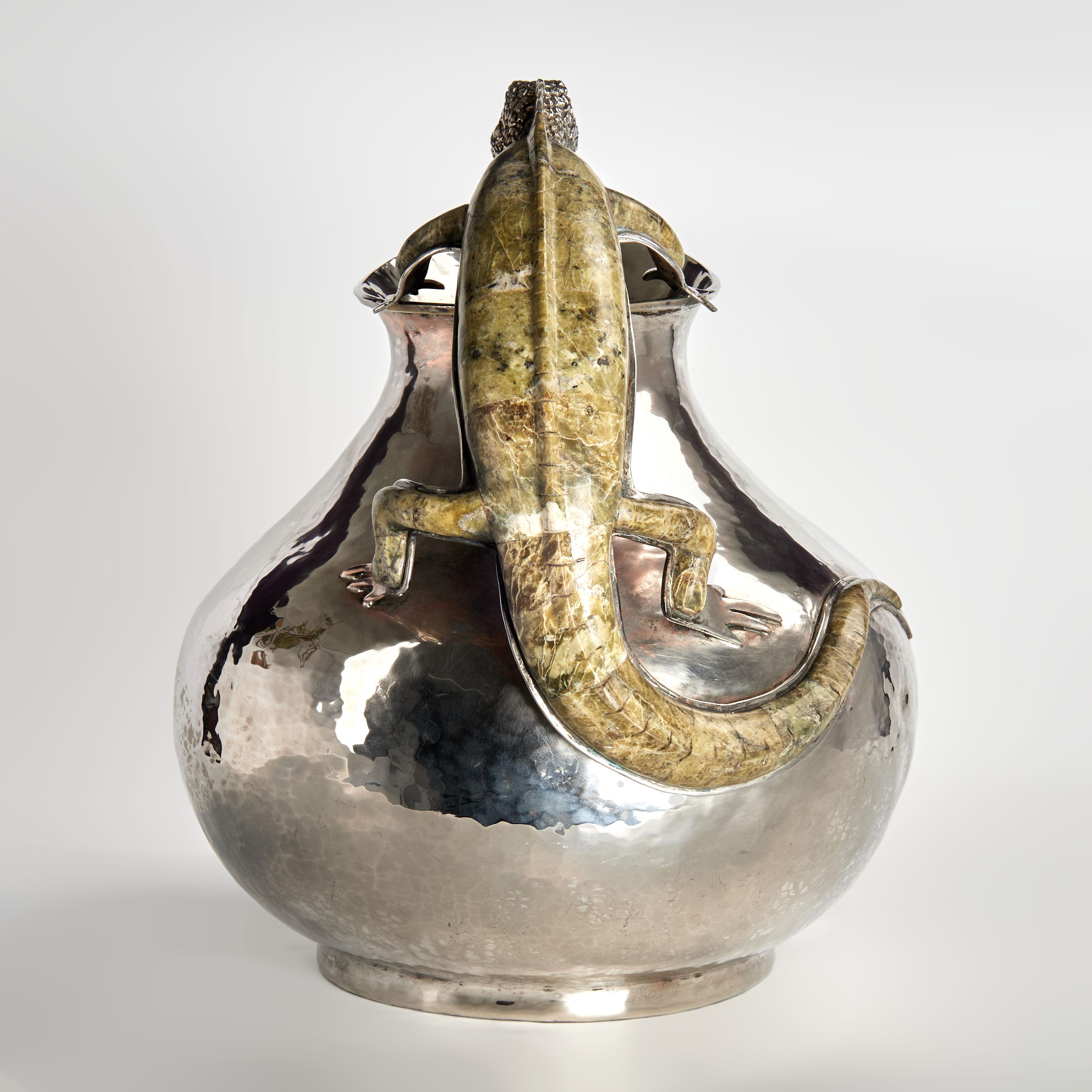 Mid-Century moderno Brocca d'argento d'epoca con lucertola nello stile di Los Castillo in vendita