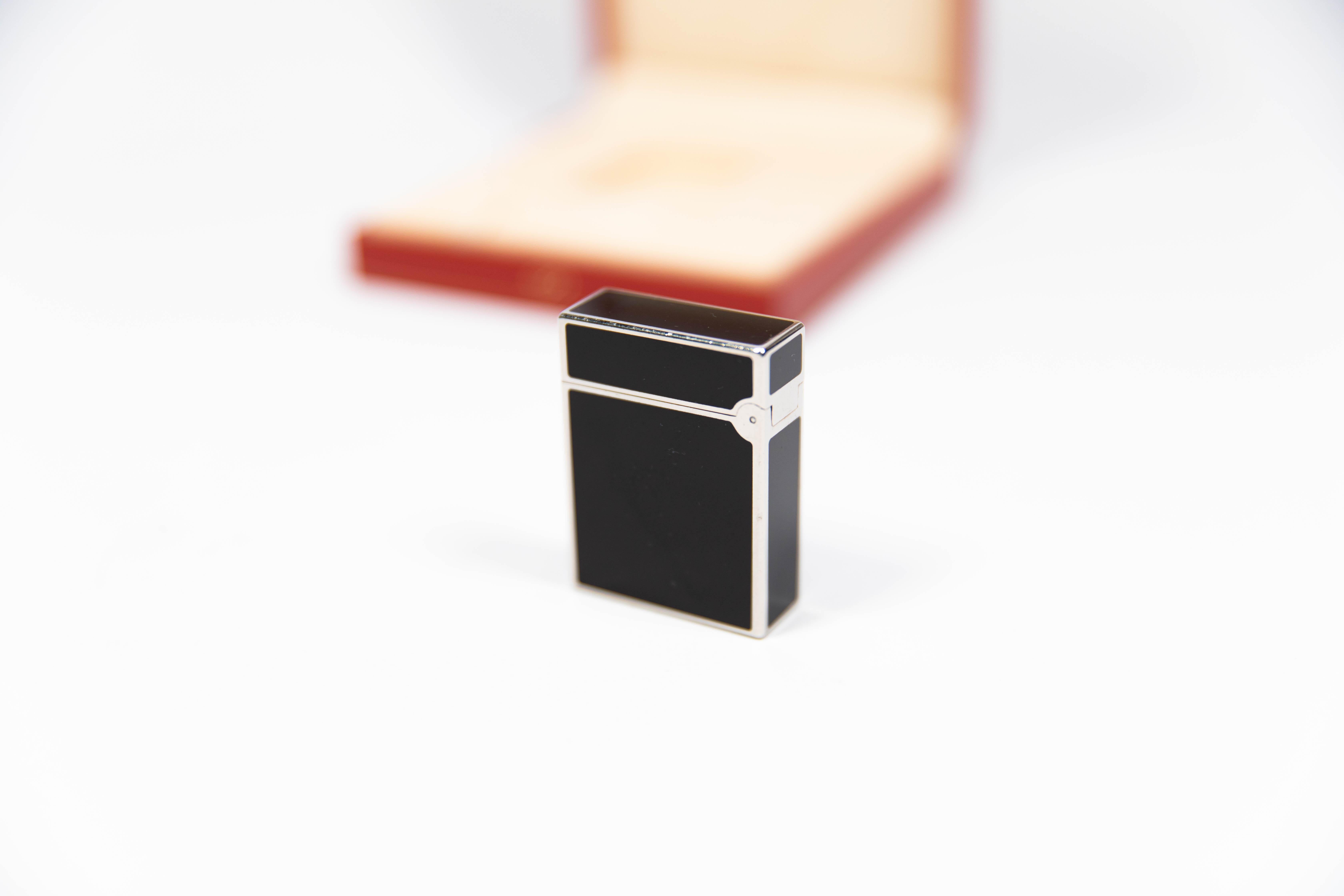 Women's or Men's Vintage Silver Plated Black Laqcuer Ligne 1 BR ST Dupont Lighter 2003 Full Set