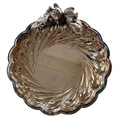 Cuenco vintage plateado con decoración frutal, Italia