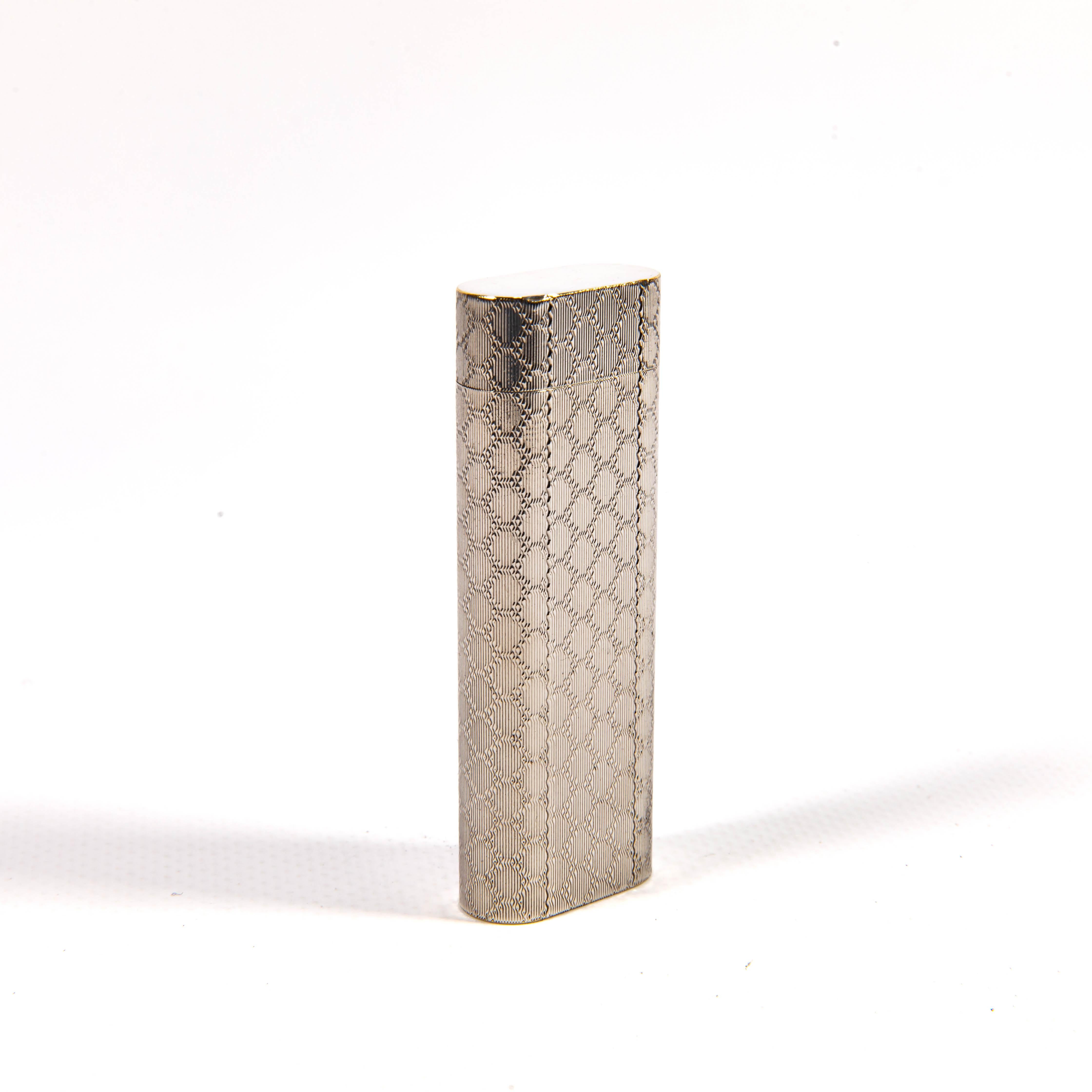 Vintage A Silver Plated CARTIER Les Must Lighter 1970s en vente 1