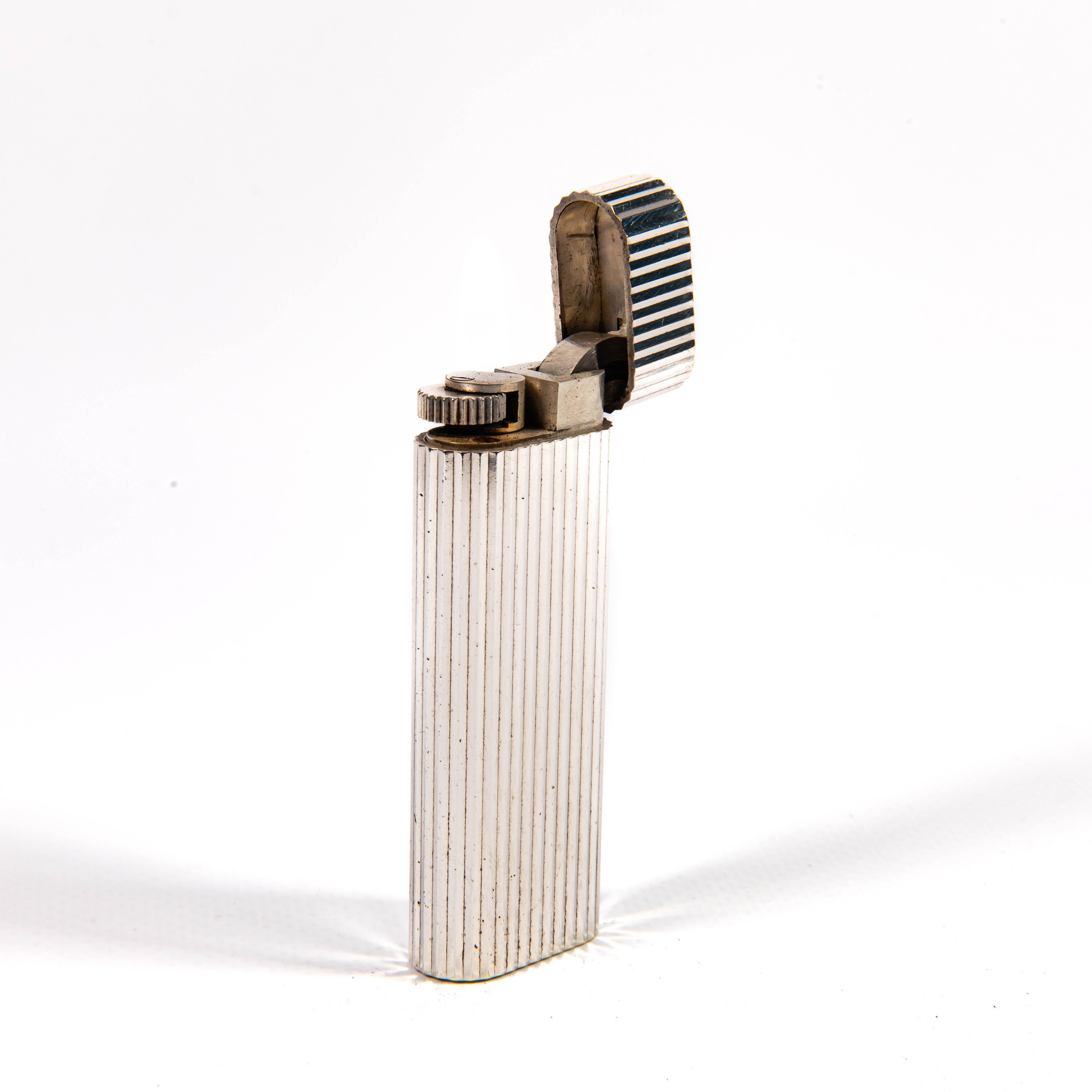 A. Silver placcato d'argento CARTIER Les Must Accendino anni '70 in vendita 3