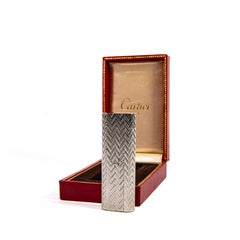 Versilberter Vintage-KARTIER Les Must Lighter in Karton 1970er Jahre, versilbert