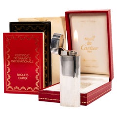 A. Silver placcato d'argento Cartier Les Must Accendino in scatola anni '90