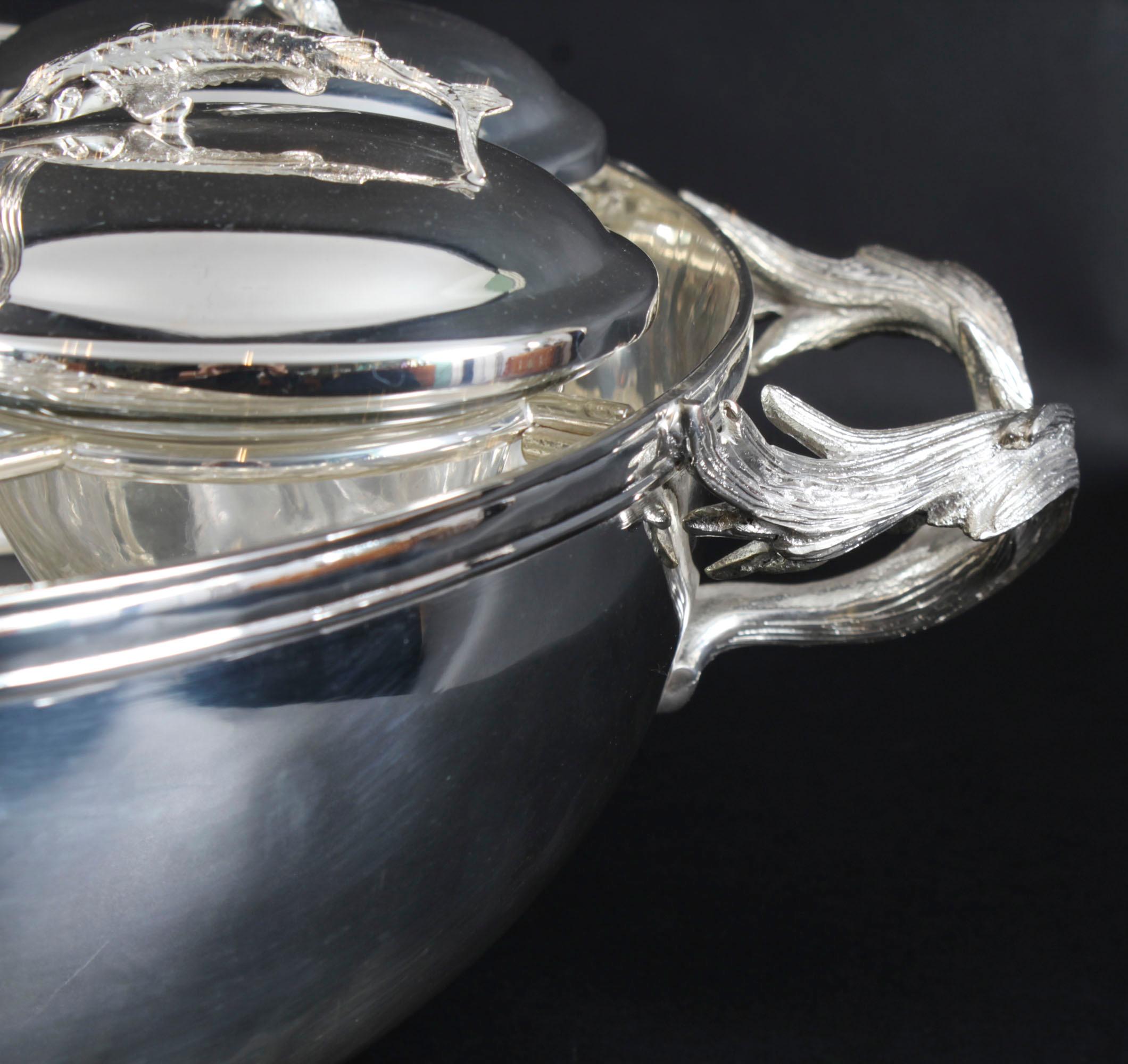 Enfriador vintage de caviar y champán bañado en plata Siglo XX en venta 2