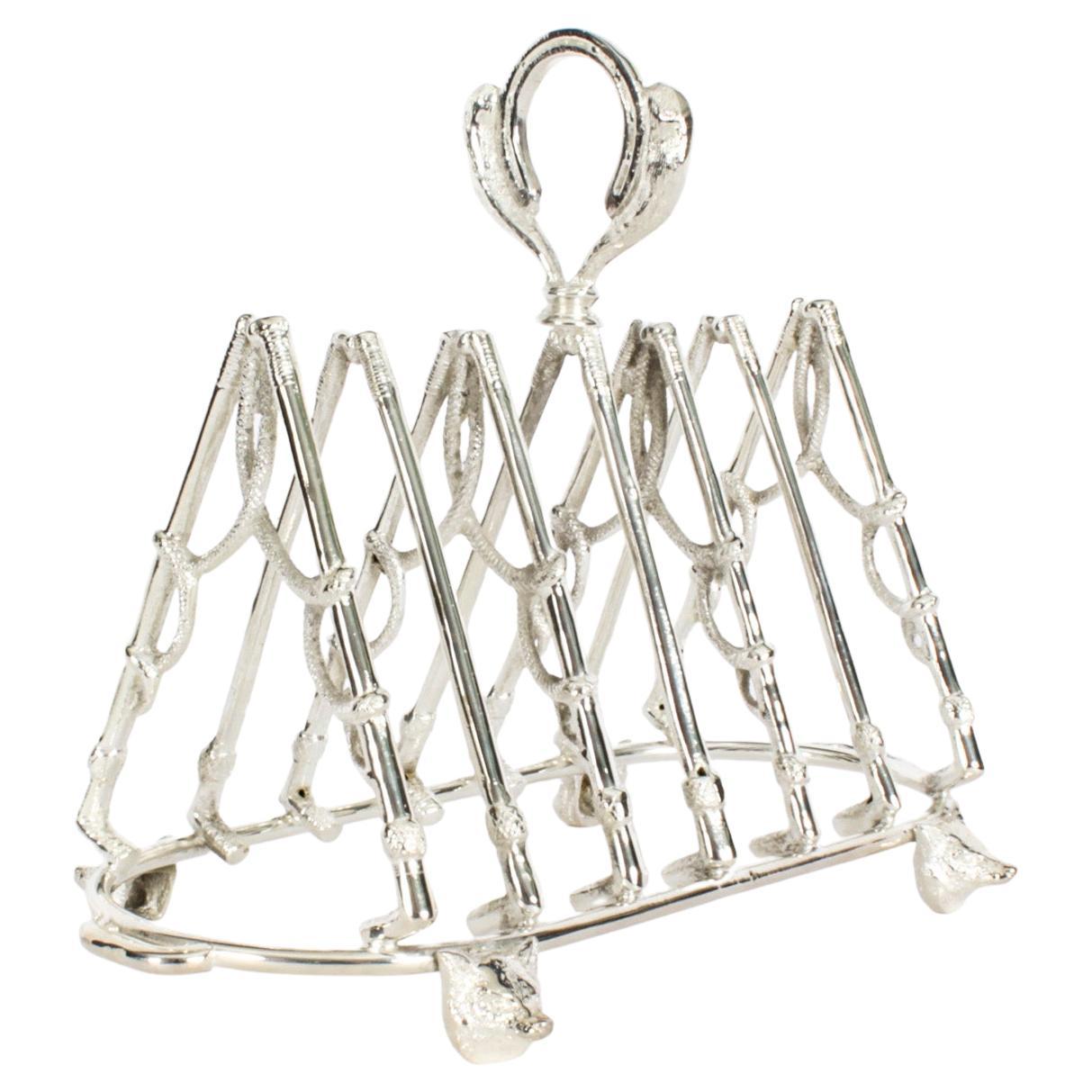 Vintage Silver Plated Hunting Toast Rack 20th Century