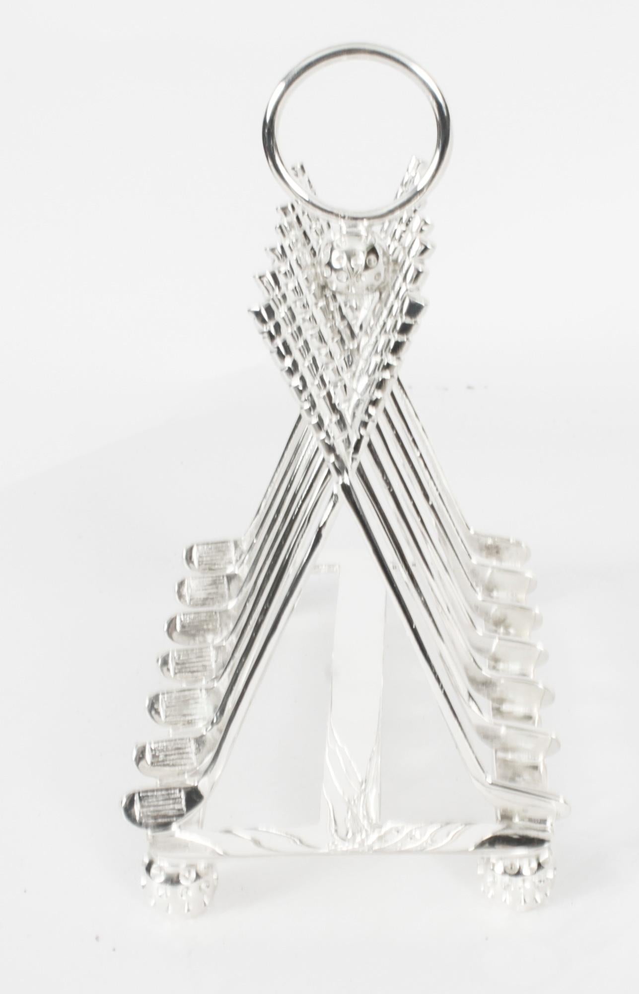 Vintage Silver Plated Letter Toast Rack Crossed Golf Clubs 20th Century en vente 2