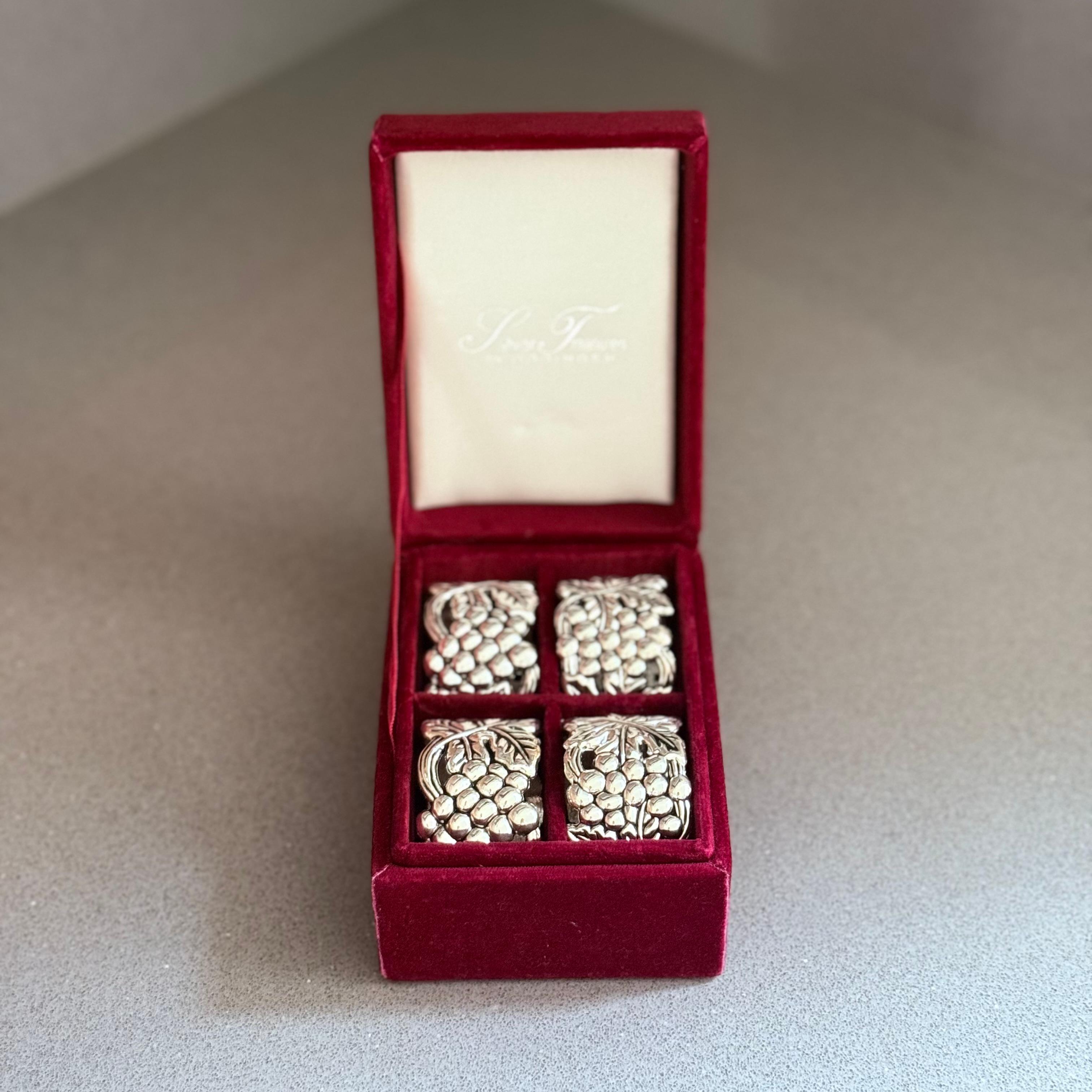 Art Deco Vintage Silver Plated Napkin Rings Set of 6 & Original Case Ornate Engraved For Sale