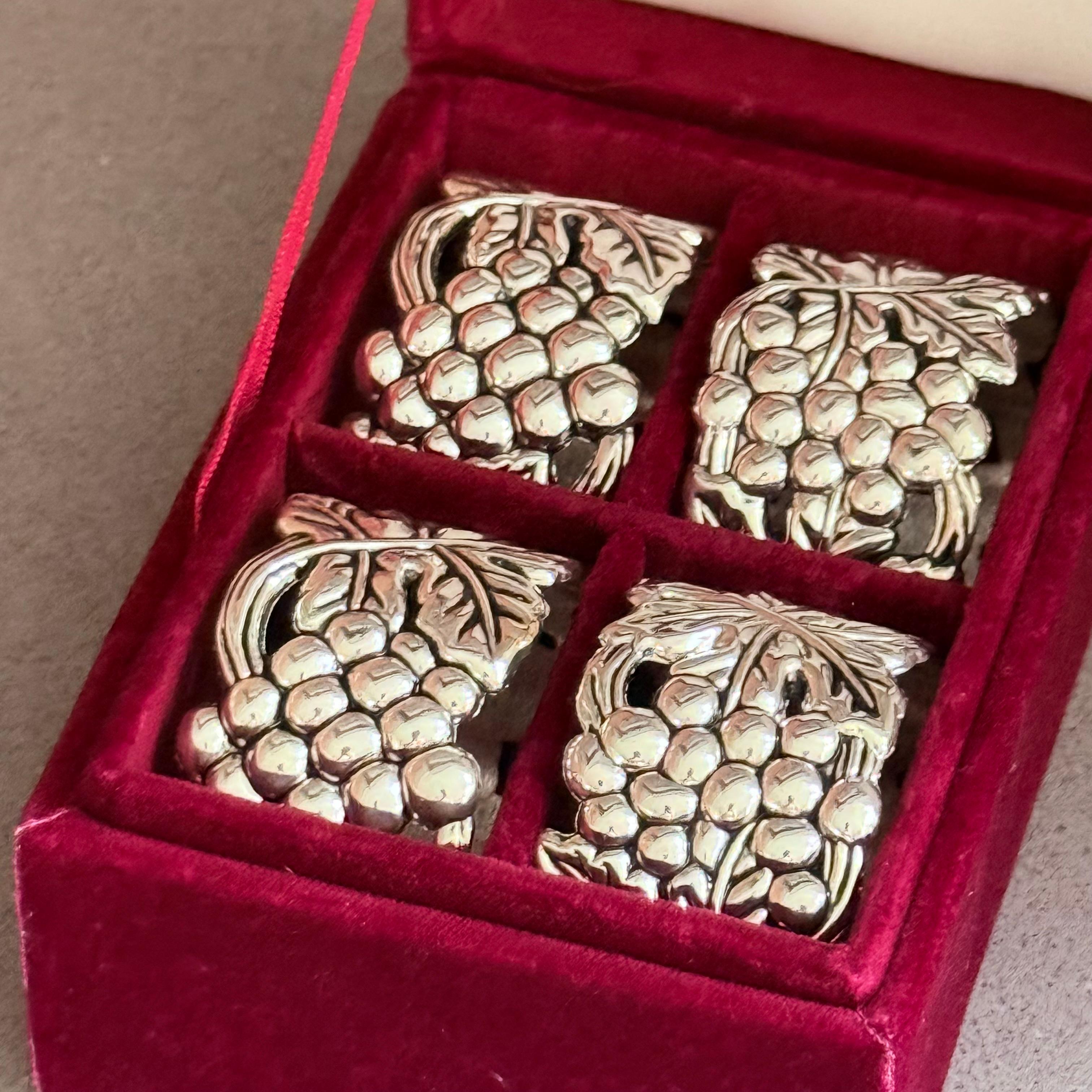 Brushed Vintage Silver Plated Napkin Rings Set of 6 & Original Case Ornate Engraved For Sale