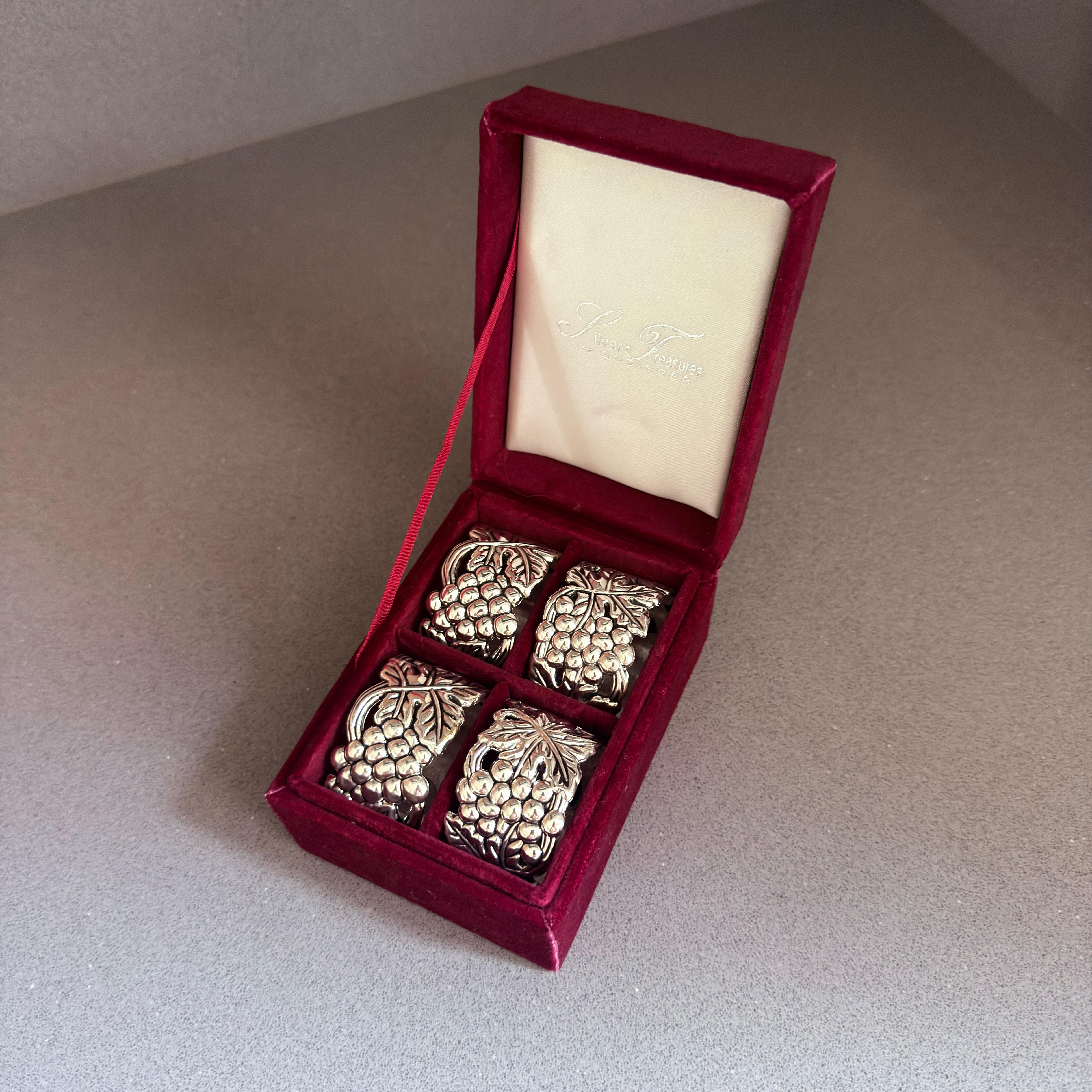 Hand-Crafted Artículos de cocina, cerámica, plata y vidrio