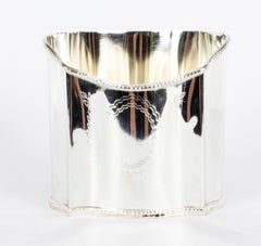 Sottobicchiere da vino vintage placcato in argento in stile neo-classico del XX secolo