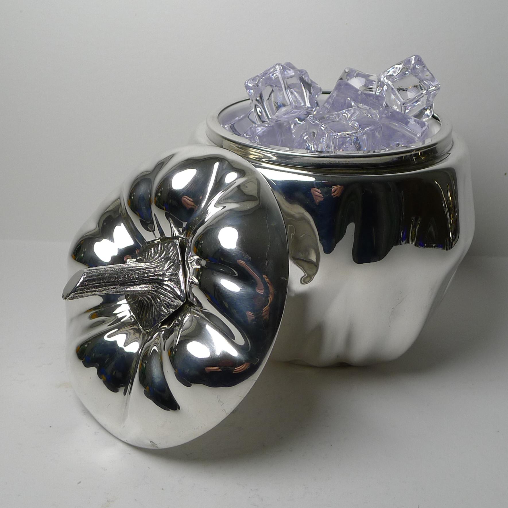 Vintage Silver Plated Pumpkin Ice Bucket by Teghini, Firenze, Italy c.1970 For Sale 3