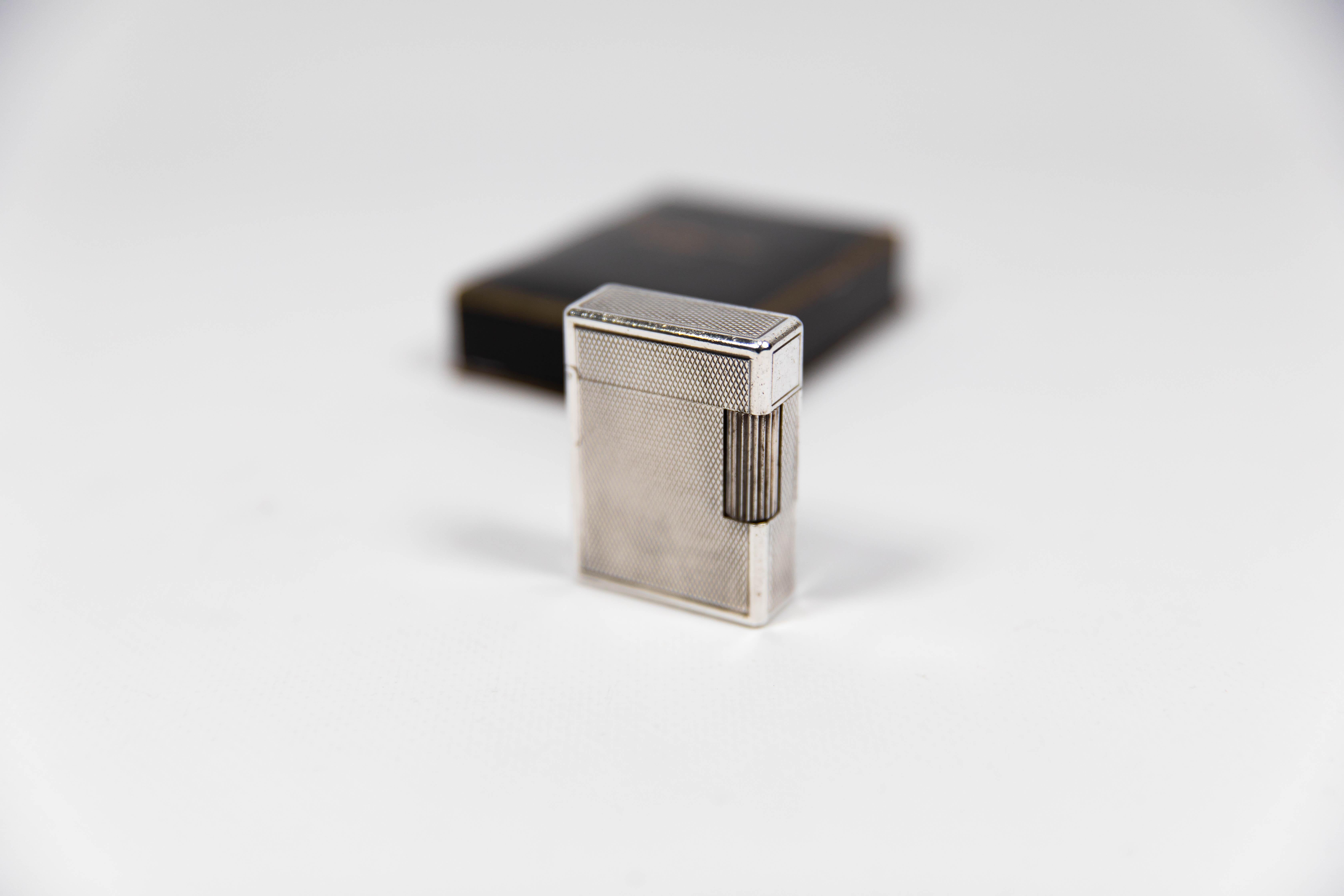 Vintage Silver Plated Small Linge 1 BS ST Dupont Lighter 1970s In Box In Good Condition In DELFT, NL