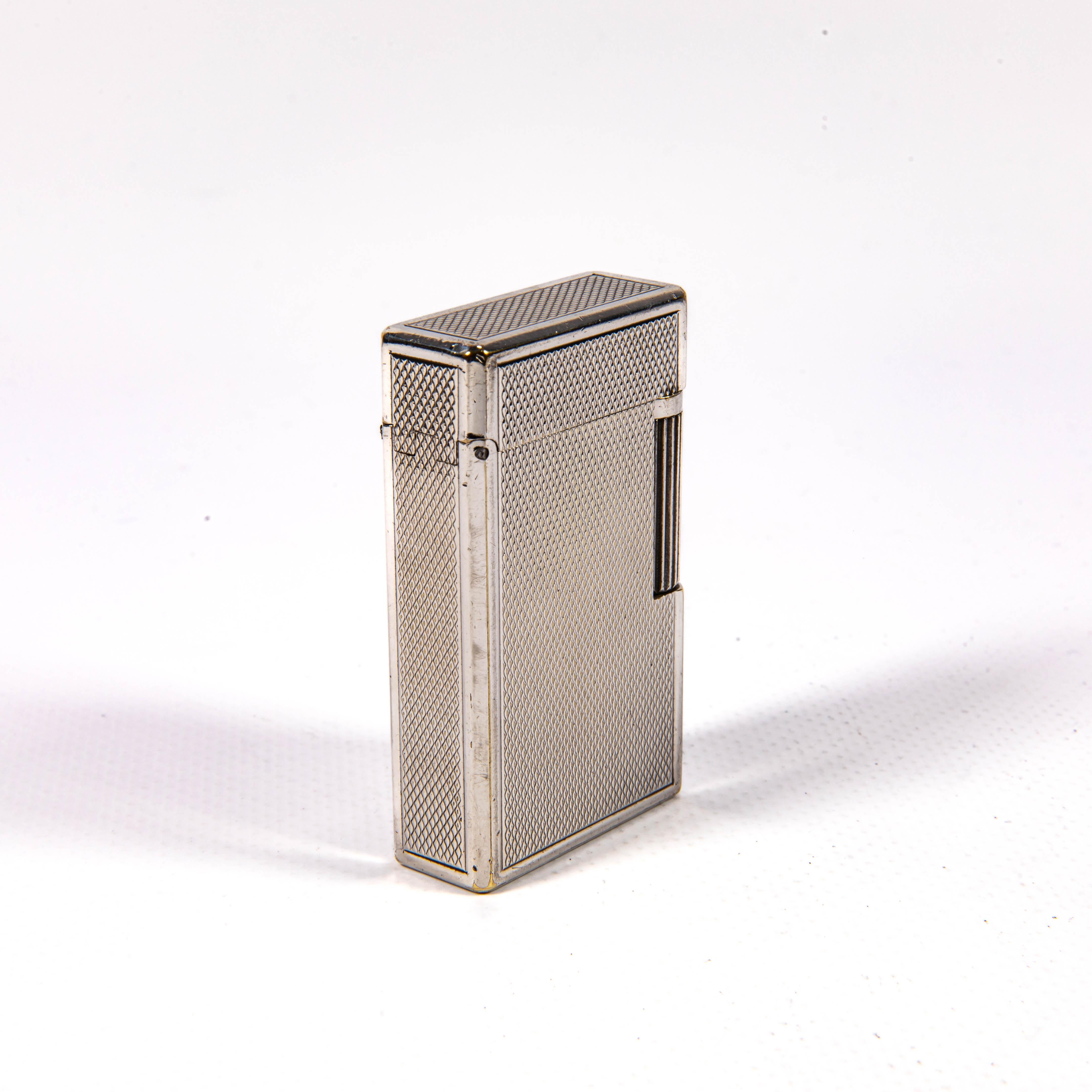 Vintage Silver Plated S.T. DUPONT D57 Lighter 1950s in vendita 1