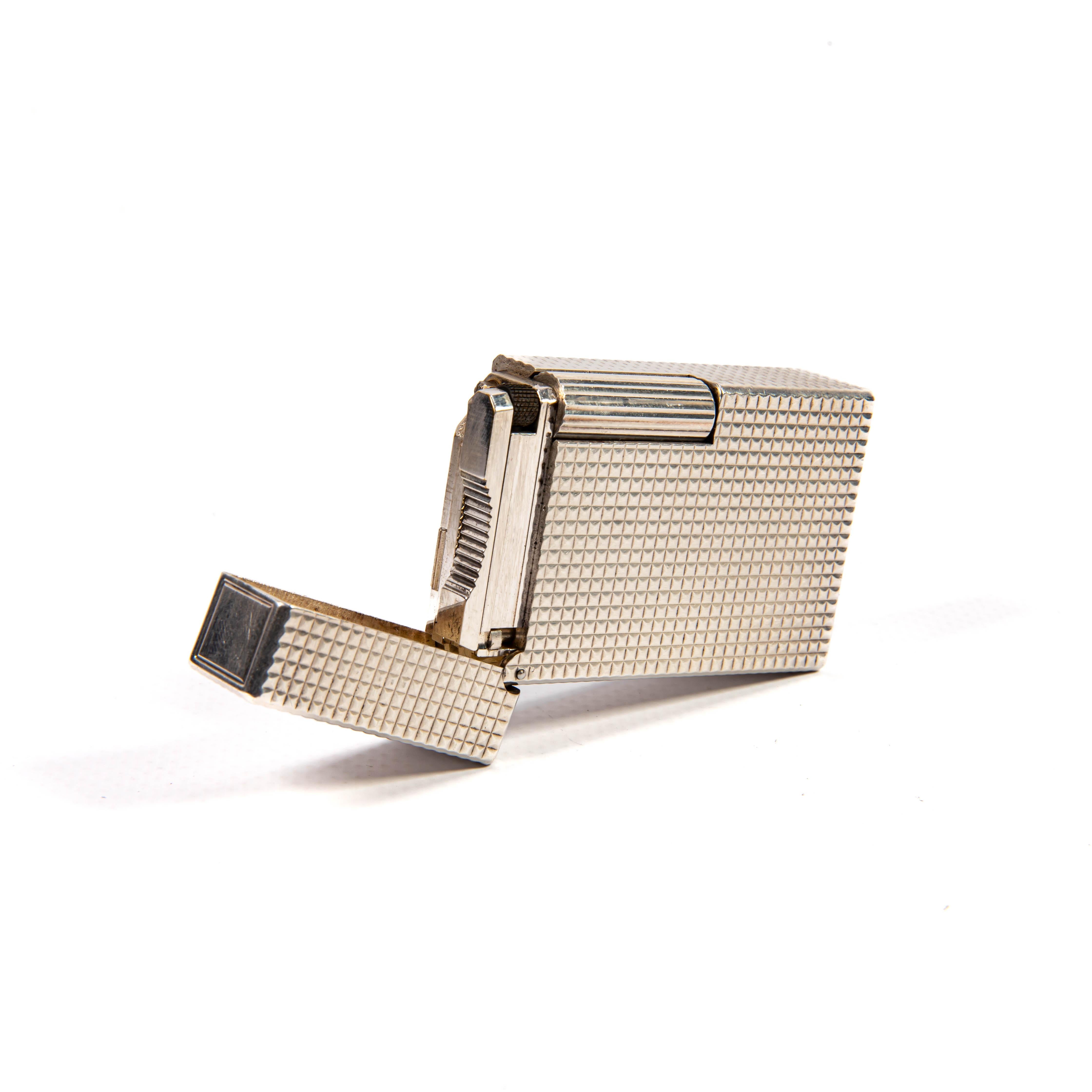Vintage Silver Plated S.T. DUPONT Ligne 1 BR Regular Lighter 1980s For Sale 4