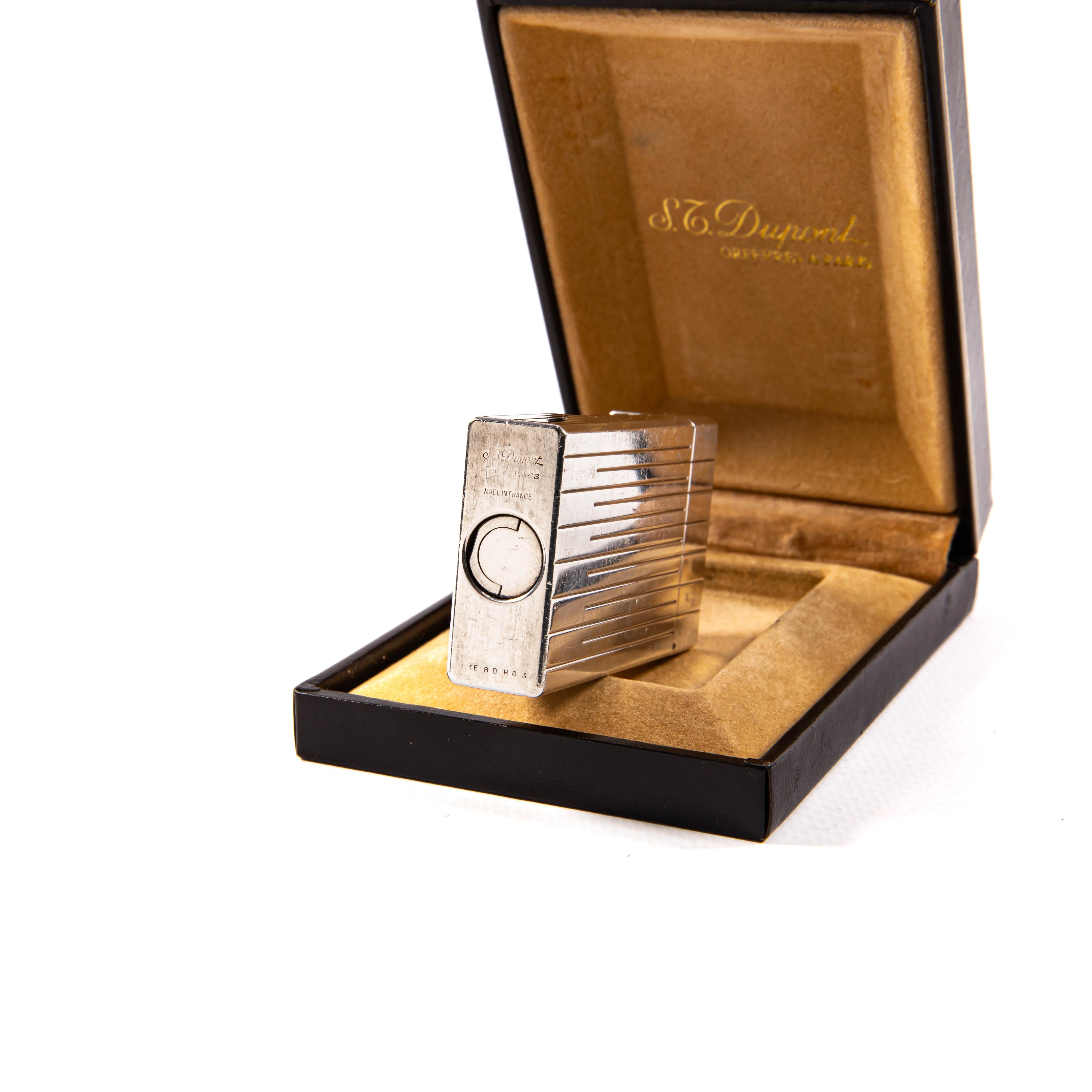 Vintage Silver Plated S.T. DUPONT Ligne 1 BR Regular Lighter in Box 1980s For Sale 5