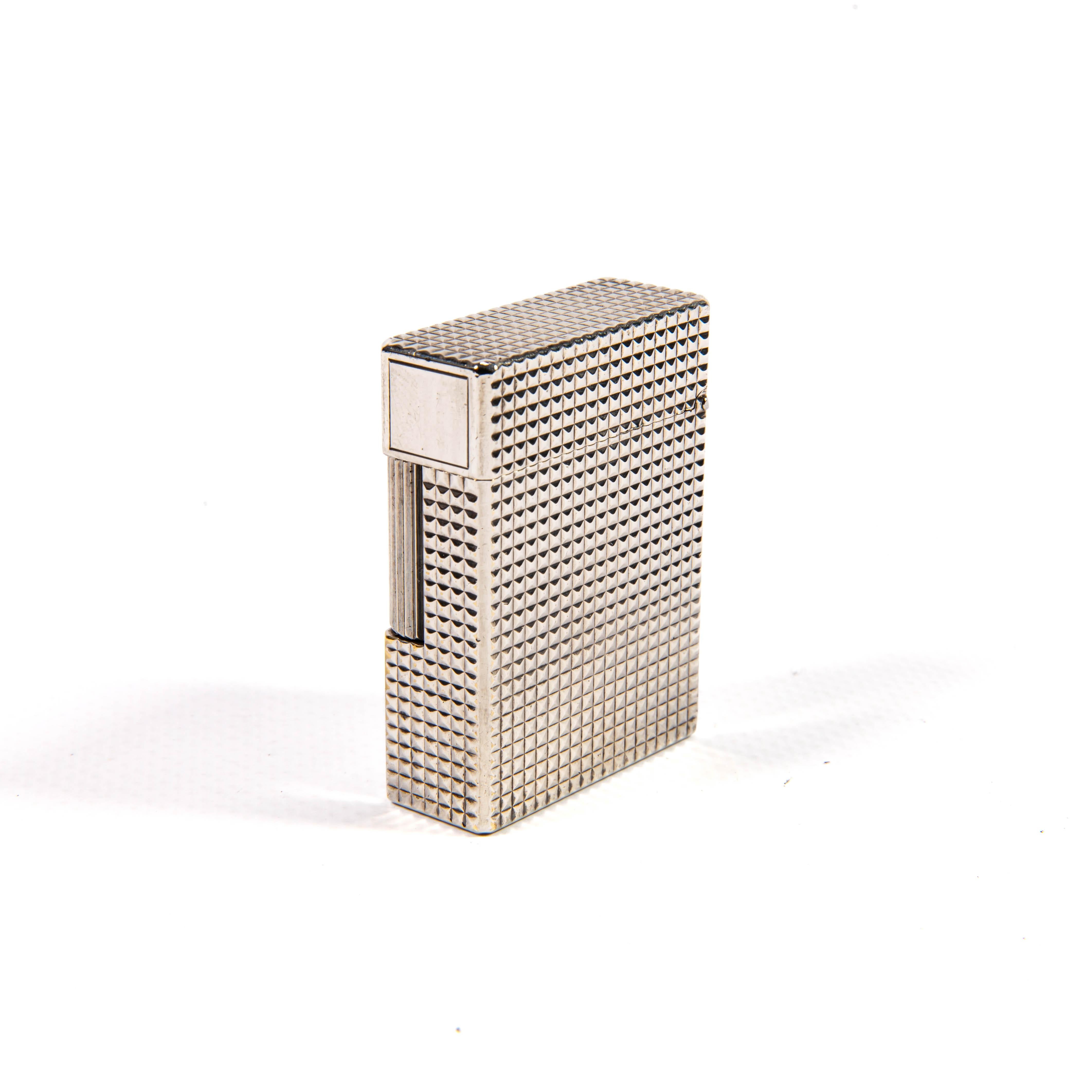 Vintage Silver Plated S.T. DUPONT Ligne 1 BS Petit briquet 1970 Bon état - En vente à DELFT, NL