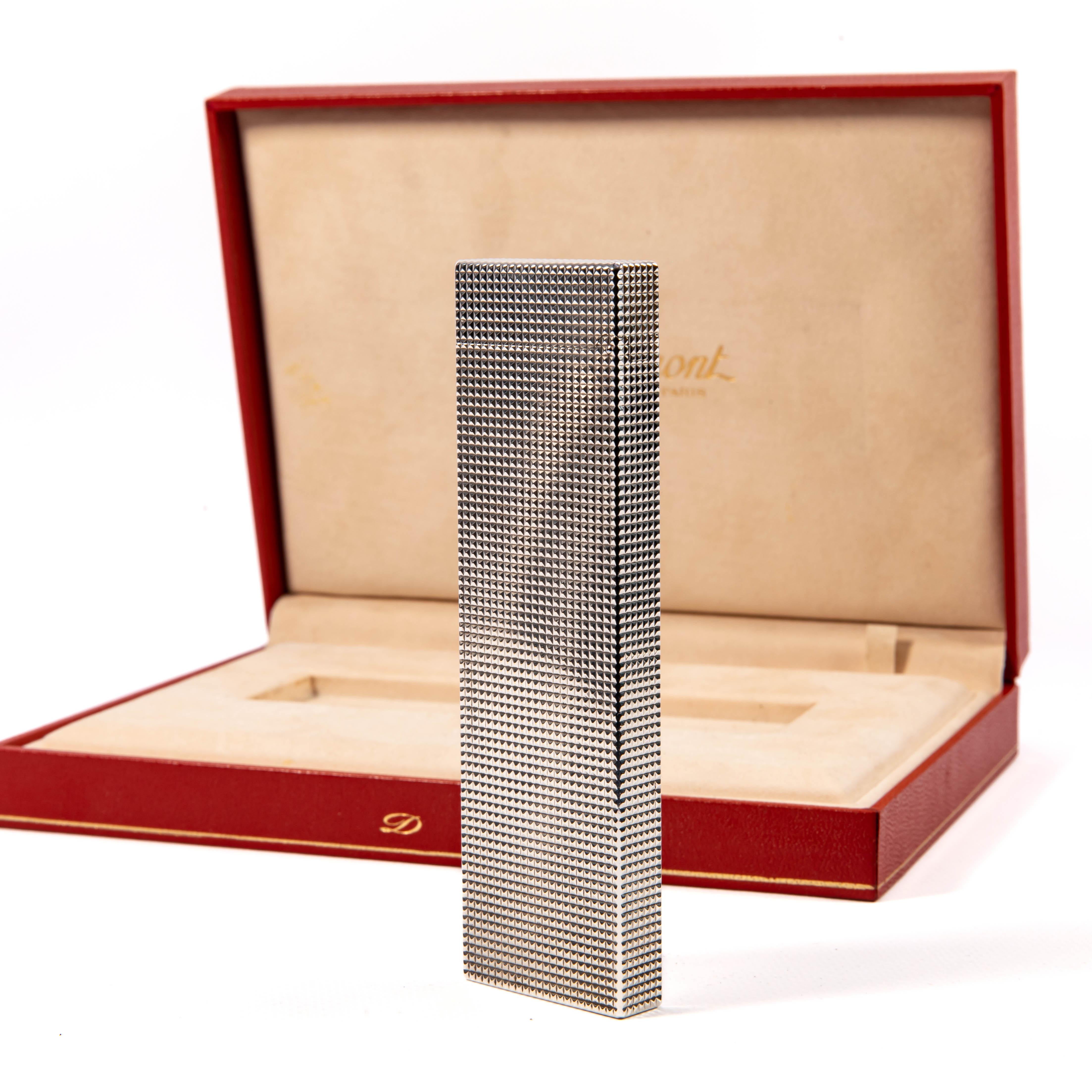 Vintage Silver Plated S.T. DUPONT Ligne 2 Desk Lighter in Box 1989 For Sale 2