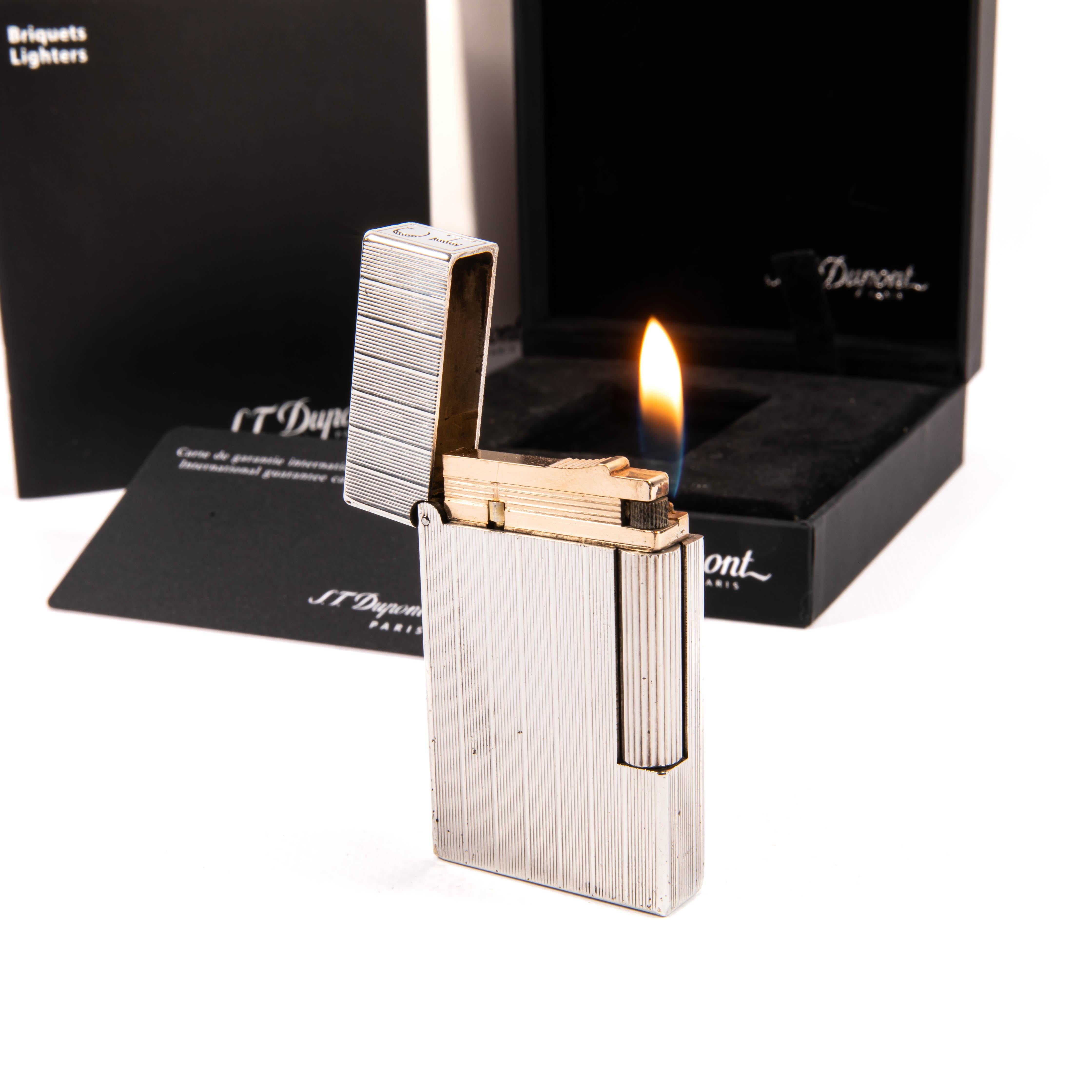 A. Silver Plated S.T. d'epoca. Accendino Dupont Ligne 2 Regular 1990s in Box in vendita 4