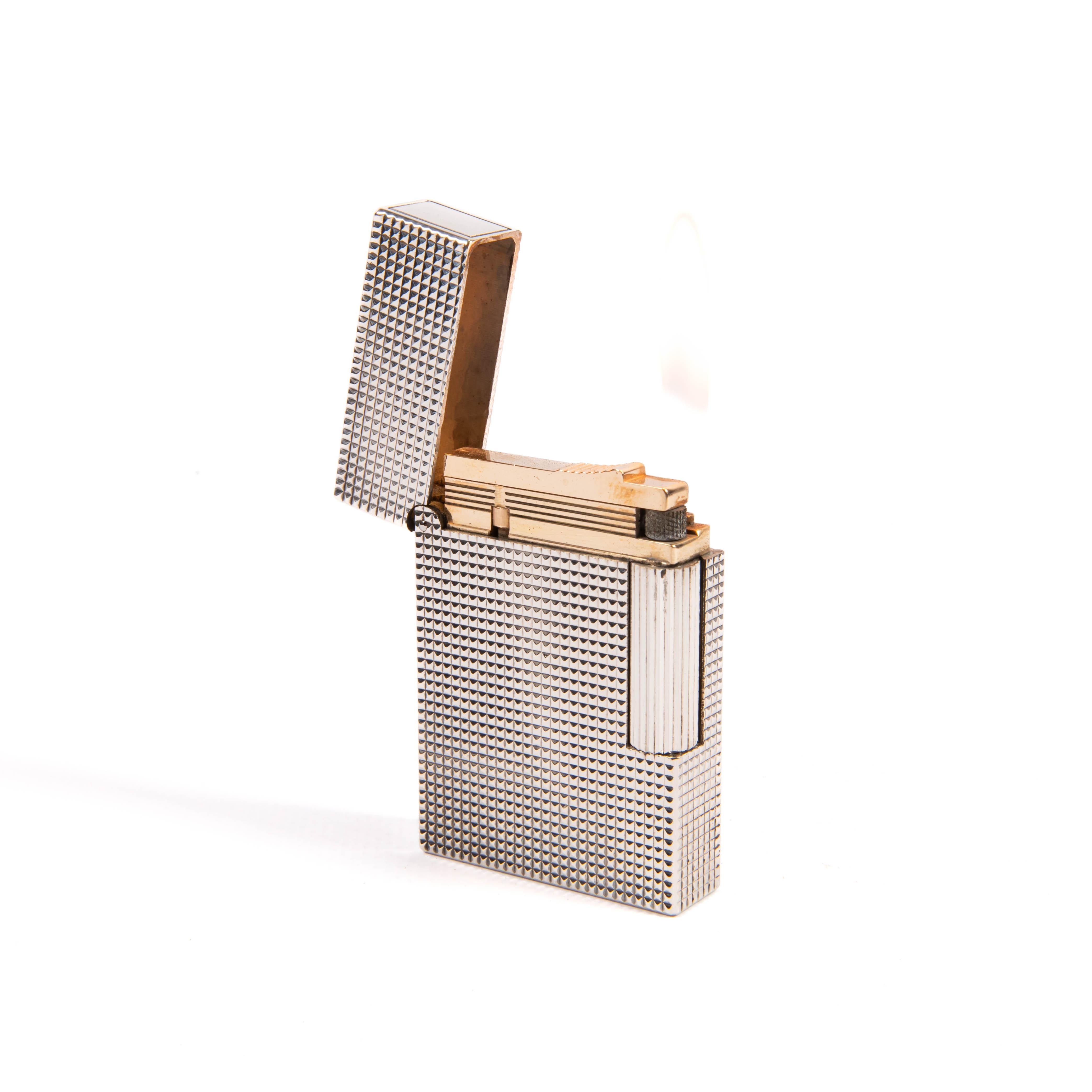 Vintage Silver Plated S.T. DUPONT Ligne 2 Small Lighter 1990s For Sale 2
