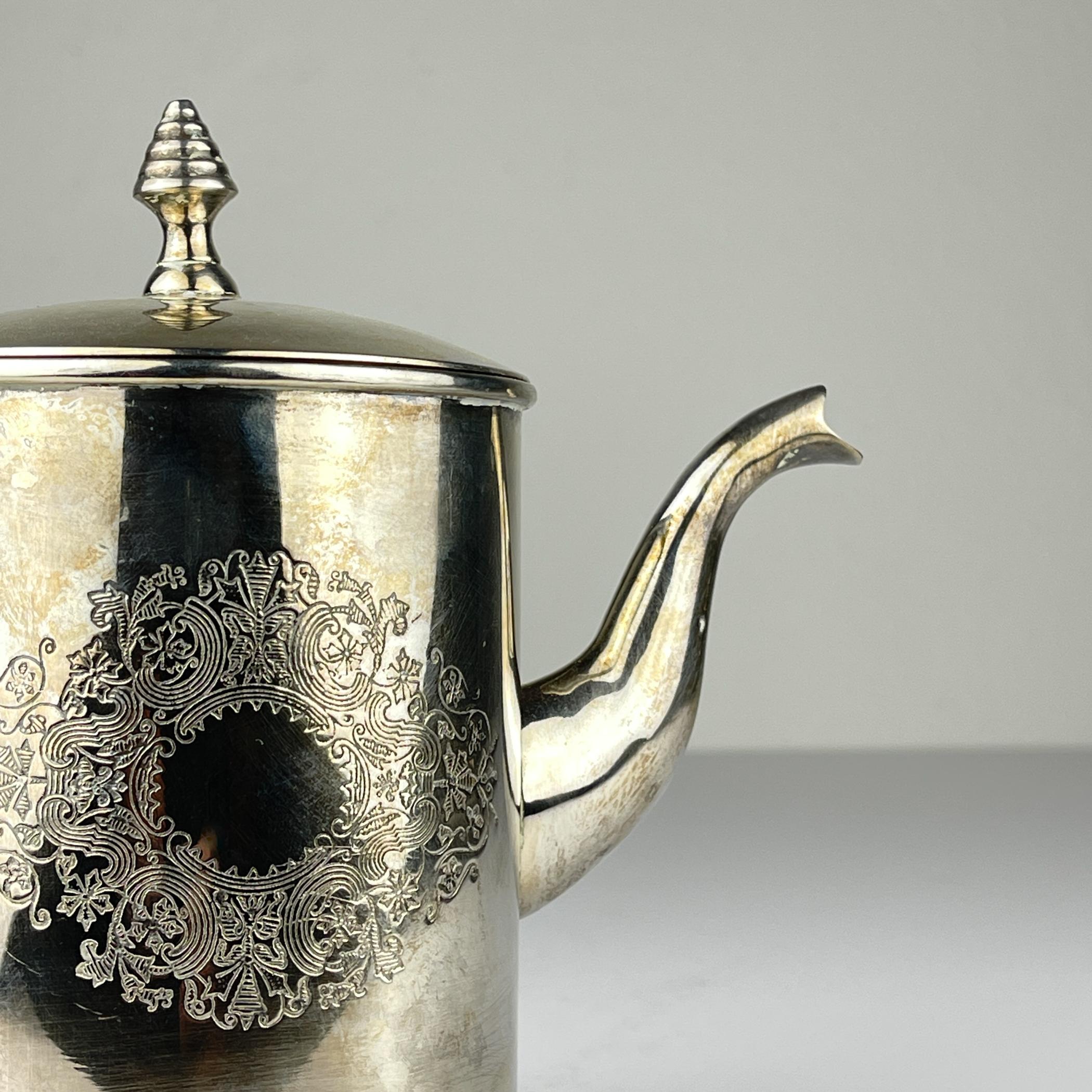 Versilberte Vintage-Teekanne und Tablett von Royal Sheffield, England, 1950er Jahre im Angebot 9