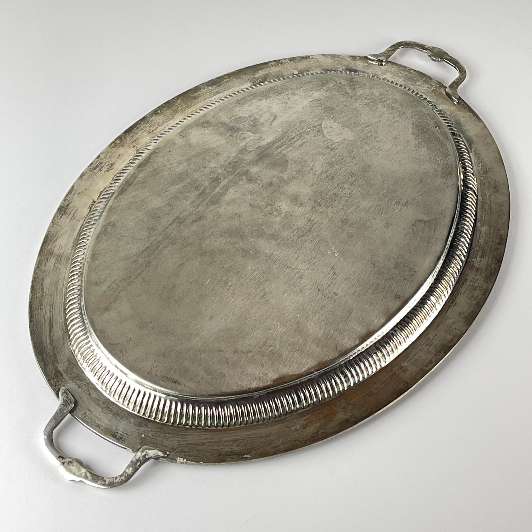 Versilberte Vintage-Teekanne und Tablett von Royal Sheffield, England, 1950er Jahre im Zustand „Gut“ im Angebot in Miklavž Pri Taboru, SI