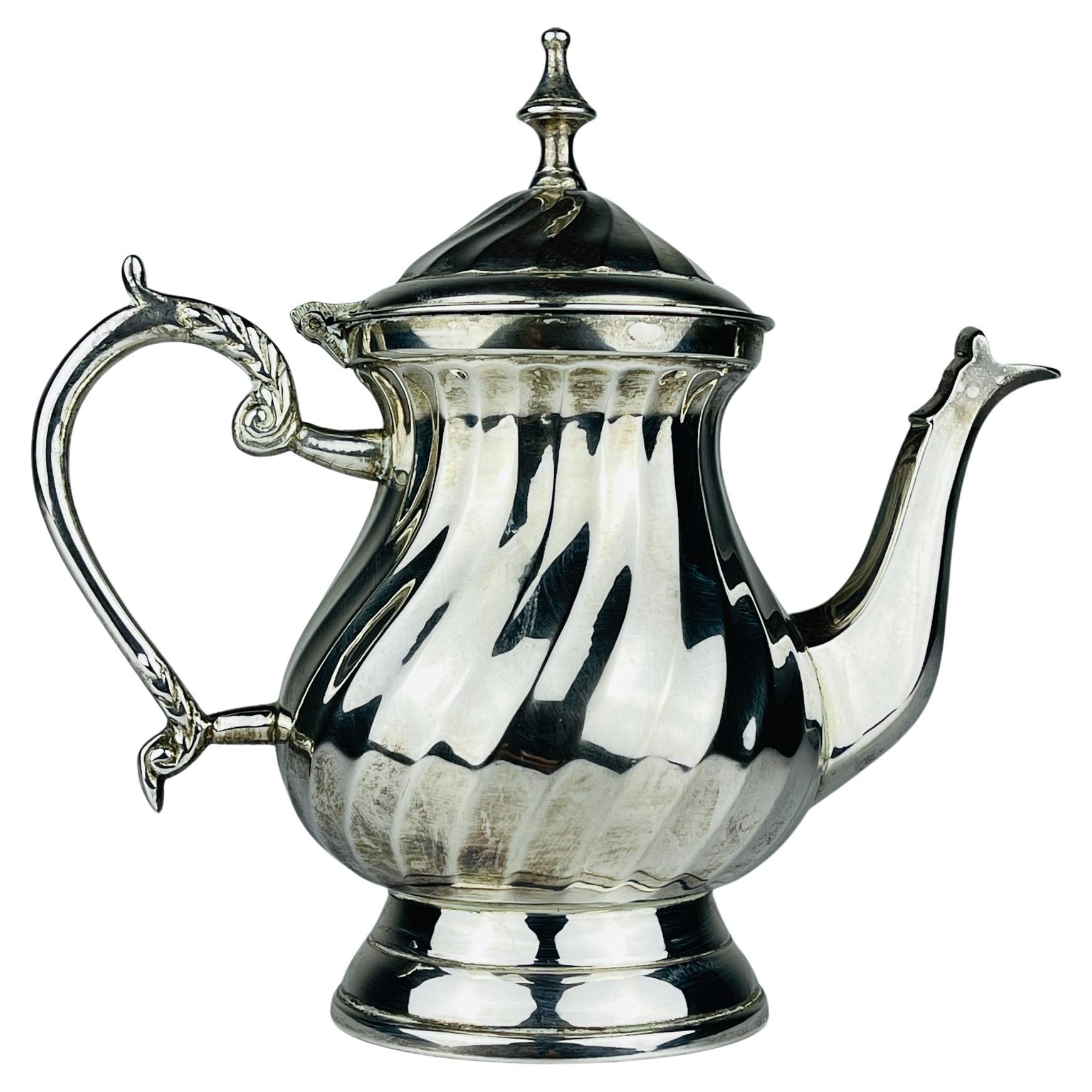 Tetera vintage plateada de Royal Sheffield, Inglaterra, años 50