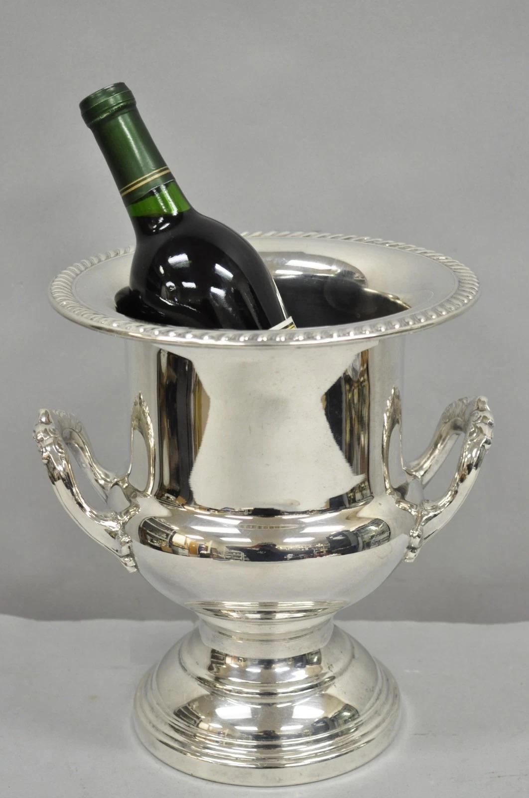 Vintage Versilberte Viktorianische Trophäe Urne Wein Champagner Kühler Eiskübel von Eales. Circa Mitte des 20. Jahrhunderts. Abmessungen: 10