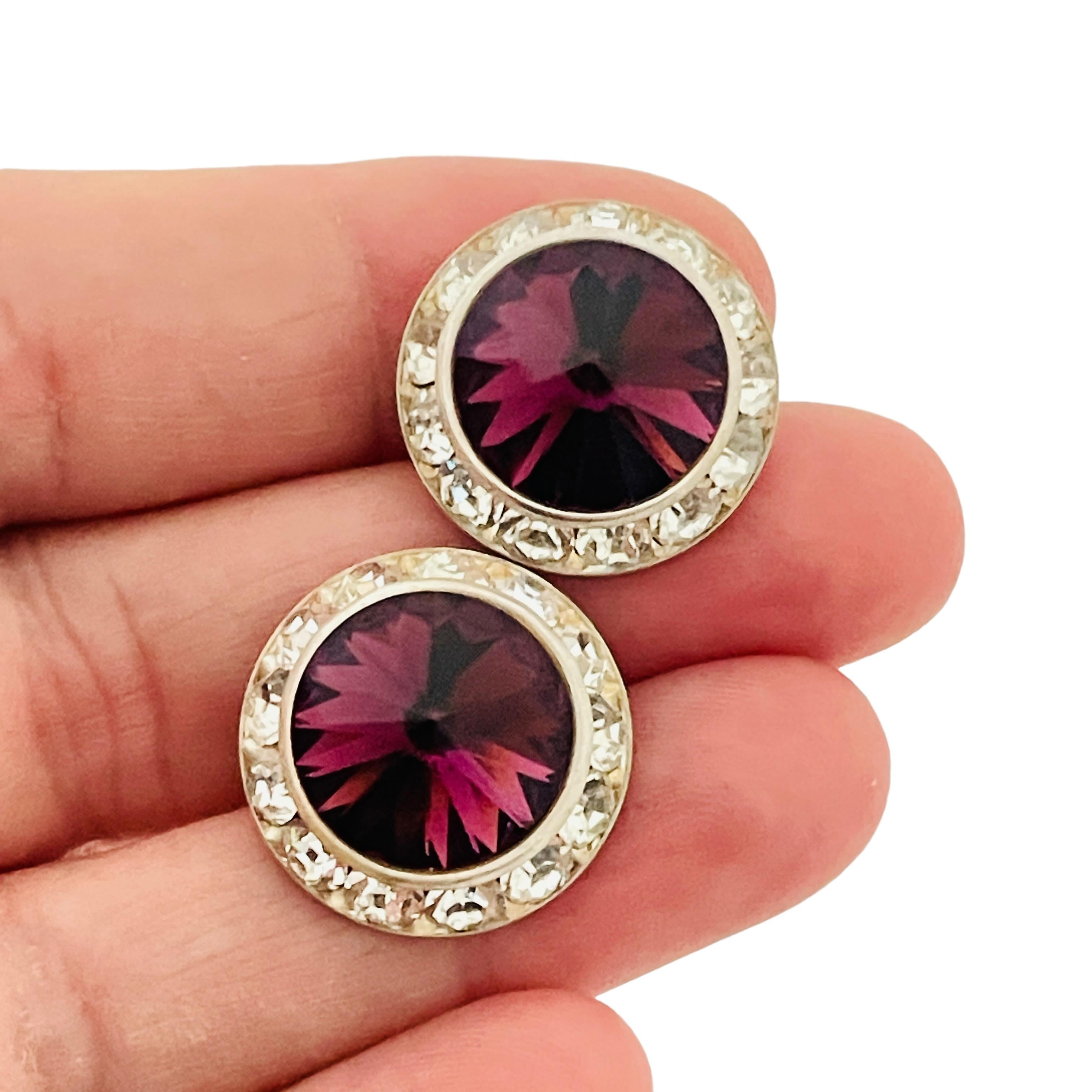 Designer-Ohrringe aus silbernem, violettem rivioli-Glas mit klaren Strasssteinen Damen im Angebot