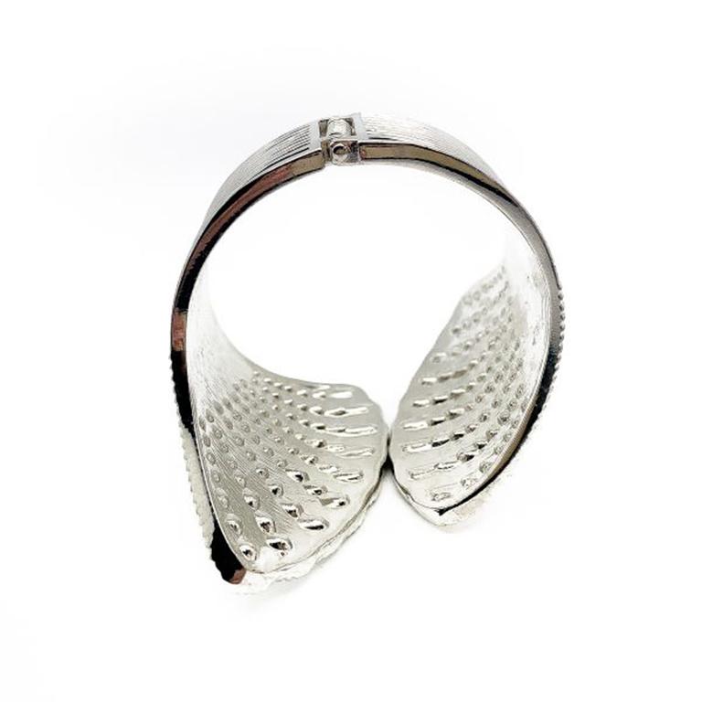 Vintage Silver & Rhinestone Statement Clam Clamper Cuff 1990s In Good Condition For Sale In Wilmslow, GB
