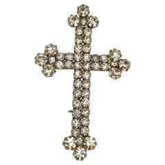 Vintage silver rhinestones cross designer brooch