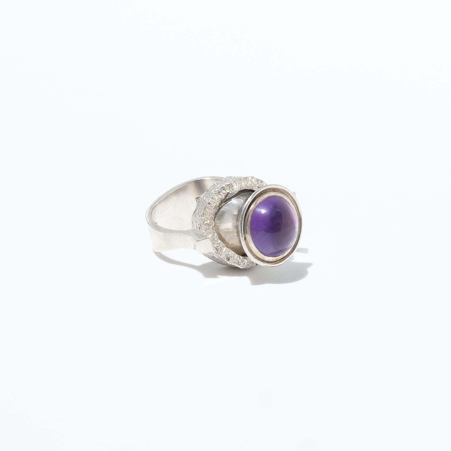 Anillo vintage de plata con amatista fabricado en 1975. en venta 2