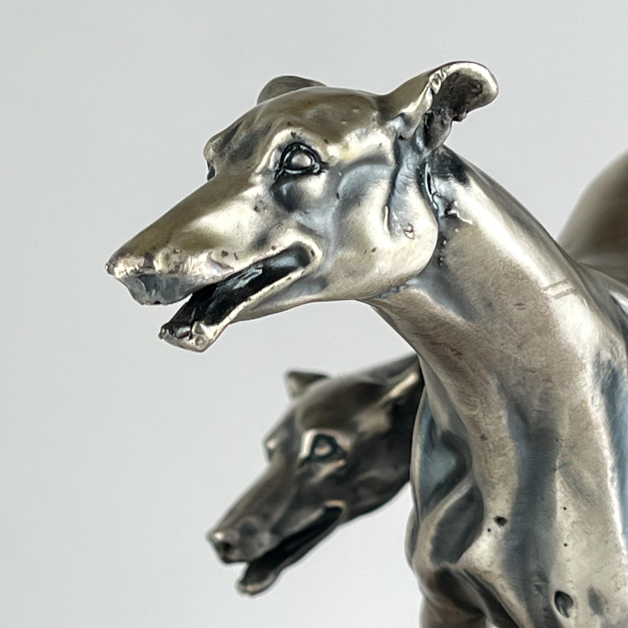 Silberskulptur „Racing Greyhounds“ aus Silber von Angelo Schiavon, Italien 1960er Jahre im Angebot 5