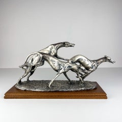 Escultura vintage de plata "Galgos de carreras" de Angelo Schiavon, Italia Años 60