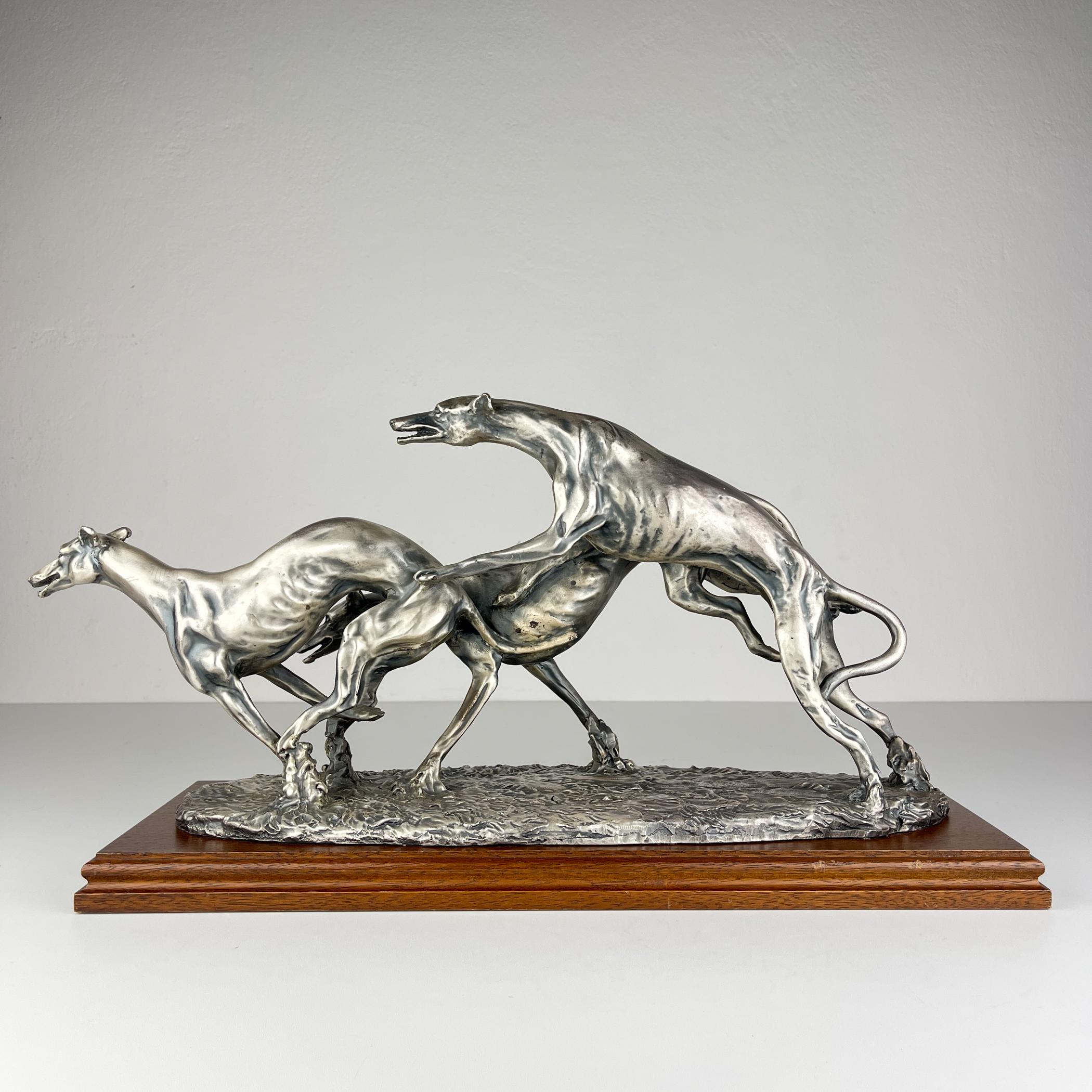 Silberskulptur „Racing Greyhounds“ aus Silber von Angelo Schiavon, Italien 1960er Jahre (20. Jahrhundert) im Angebot