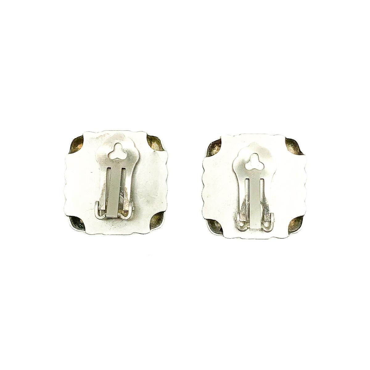 Vintage Silber quadratischer gerippter Ohrring 1990er Jahre für Damen oder Herren im Angebot