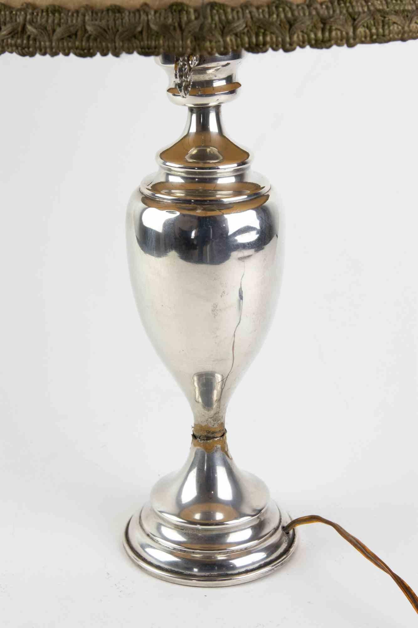 italien Lampe de table vintage en argent, Italie, milieu du 20e siècle en vente