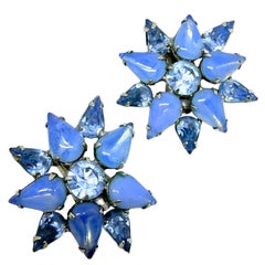 Orecchini a clip vintage in argento con pietre di vetro blu di design