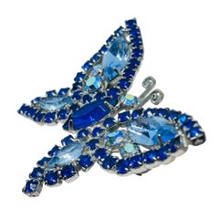 Vintage Silber Ton blau Strass Schmetterling Designer Brosche